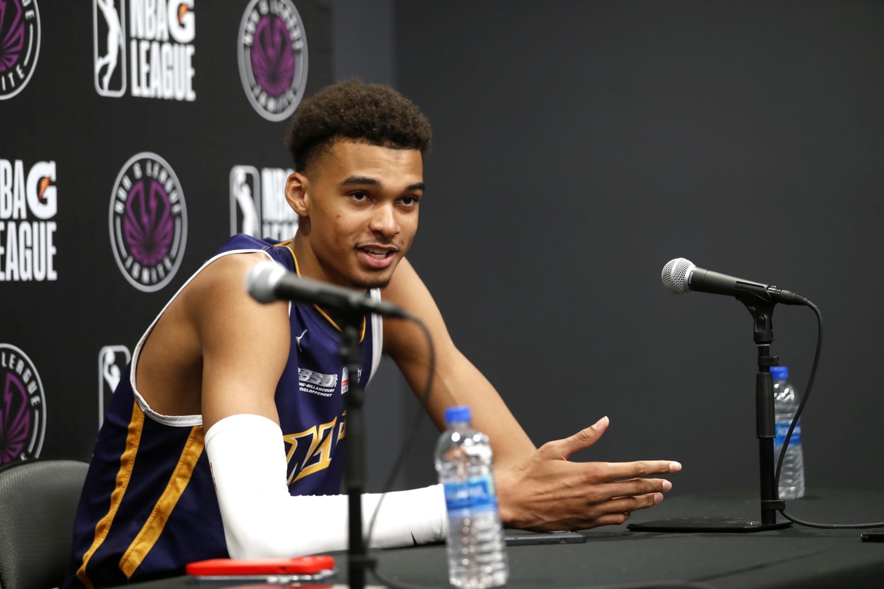 HENDERSON, NEVADA - OCTOBER 06: Victor Wembanyama of Boulogne-Levallois Metropolitans 92 responds to a question during a news conference following an exhibition game against G League Ignite at The Dollar Loan Center on October 06, 2022 in Henderson, Nevada. NOTE TO USER: User expressly acknowledges and agrees that, by downloading and or using this photograph, User is consenting to the terms and conditions of the Getty Images License Agreement.  (Photo by Steve Marcus/Getty Images)