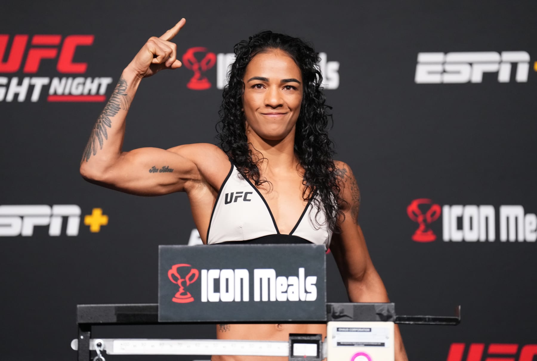 LAS VEGAS, NEVADA - OCTOBER 14: Viviane Araujo of Brazil poses on the scale during the UFC Fight Night weigh-in at UFC APEX on October 14, 2022 in Las Vegas, Nevada. (Photo by Chris Unger/Zuffa LLC)