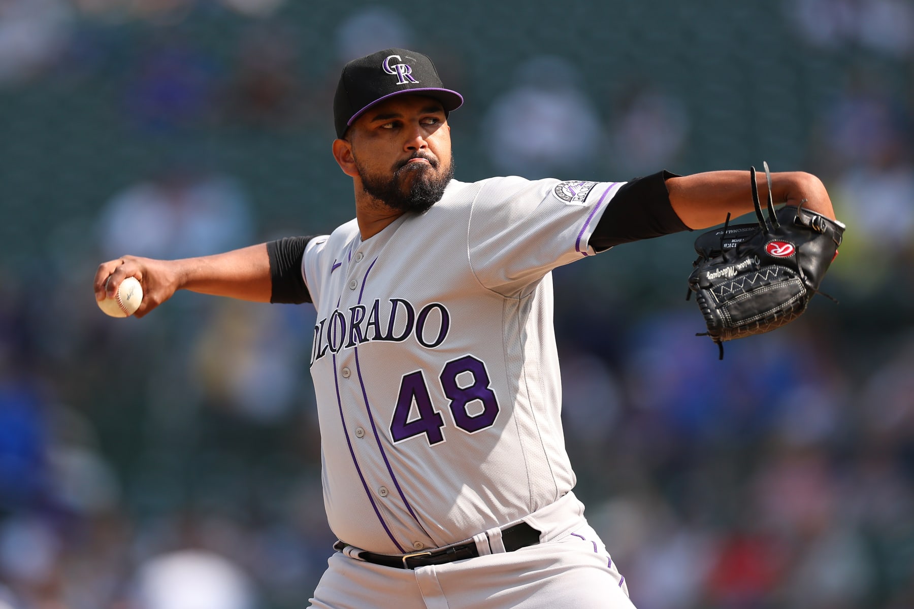 CHICAGO, ILLINOIS - SEPTEMBER 16: German Marquez #48 of the Colorado Rockies delivers a pitch against the Chicago Cubs at Wrigley Field on September 16, 2022 in Chicago, Illinois. (Photo by Michael Reaves/Getty Images)