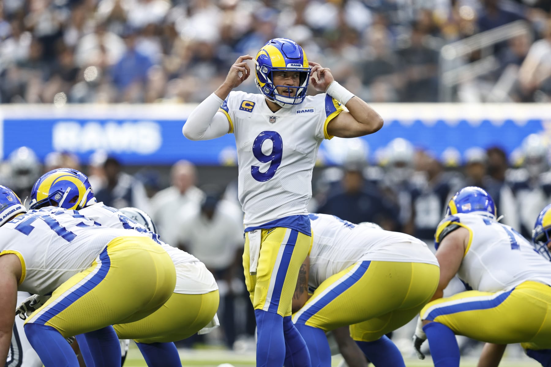 INGLEWOOD, CALIFORNIA - OCTOBER 09: Matthew Stafford #9 of the Los Angeles Rams gestures on the line during an NFL football game between the Los Angeles Rams and the Dallas Cowboys at SoFi Stadium on October 09, 2022 in Inglewood, California. (Photo by Michael Owens/Getty Images)