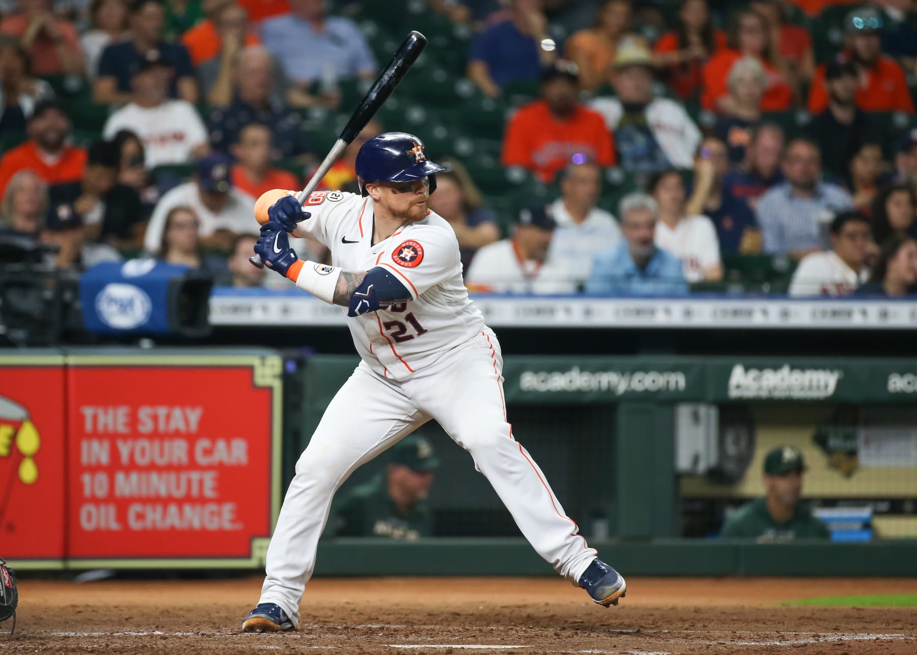 HOUSTON, TX - SEPTEMBER 15:  Houston Astros catcher Christian Vazquez (21) watches the pitch in the bottom of the fourth inning during the MLB game between the Oakland Athletics and Houston Astros on September 15, 2022 at Minute Maid Park in Houston, Texas.  (Photo by Leslie Plaza Johnson/Icon Sportswire via Getty Images)