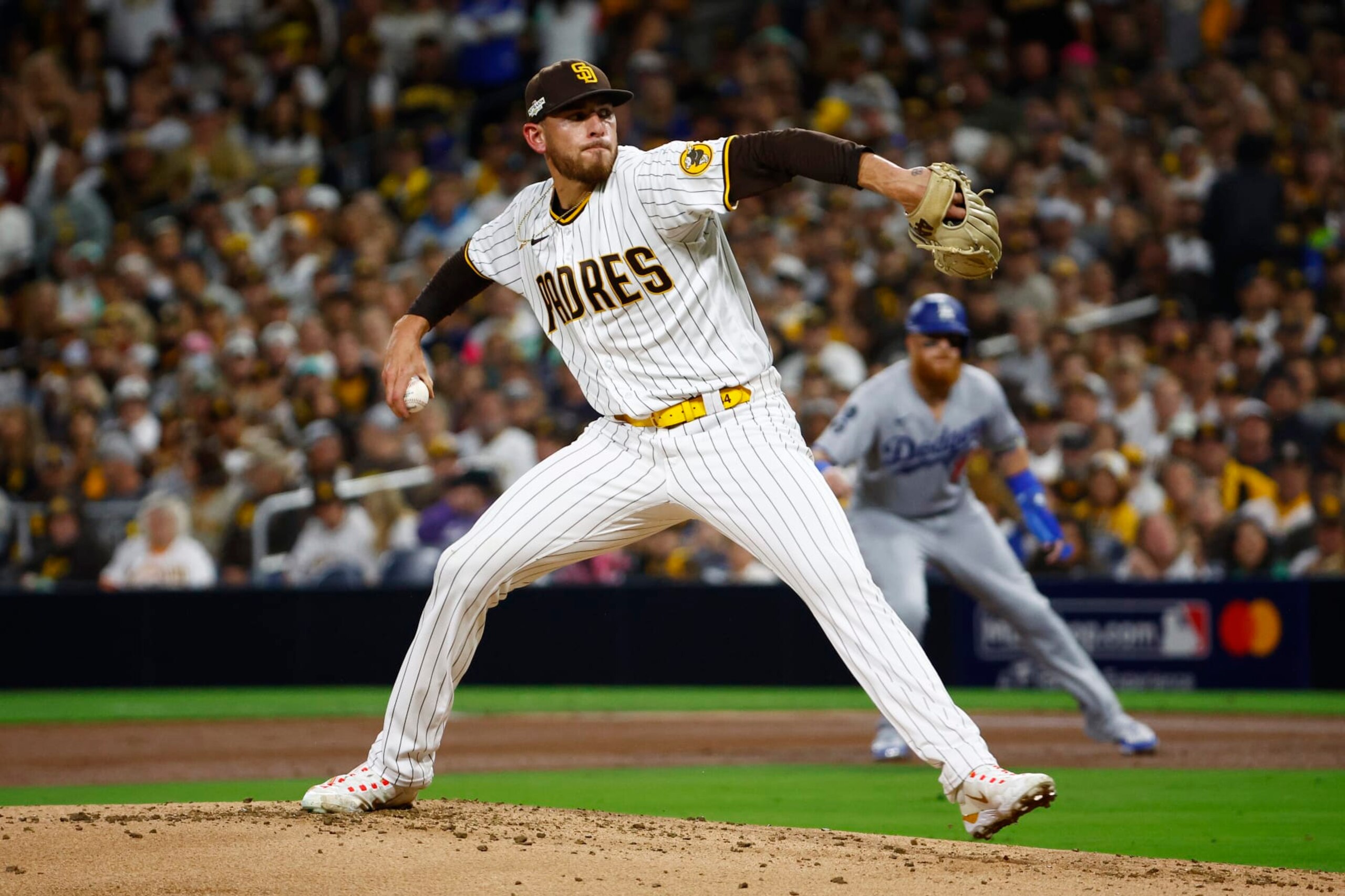 SAN DIEGO, CALIFORNIA - OCTOBER 15: Joe Musgrove #44 of the San Diego Padres pitches during the second inning against the Los Angeles Dodgers in game four of the National League Division Series at PETCO Park on October 15, 2022 in San Diego, California. (Photo by Ronald Martinez/Getty Images)