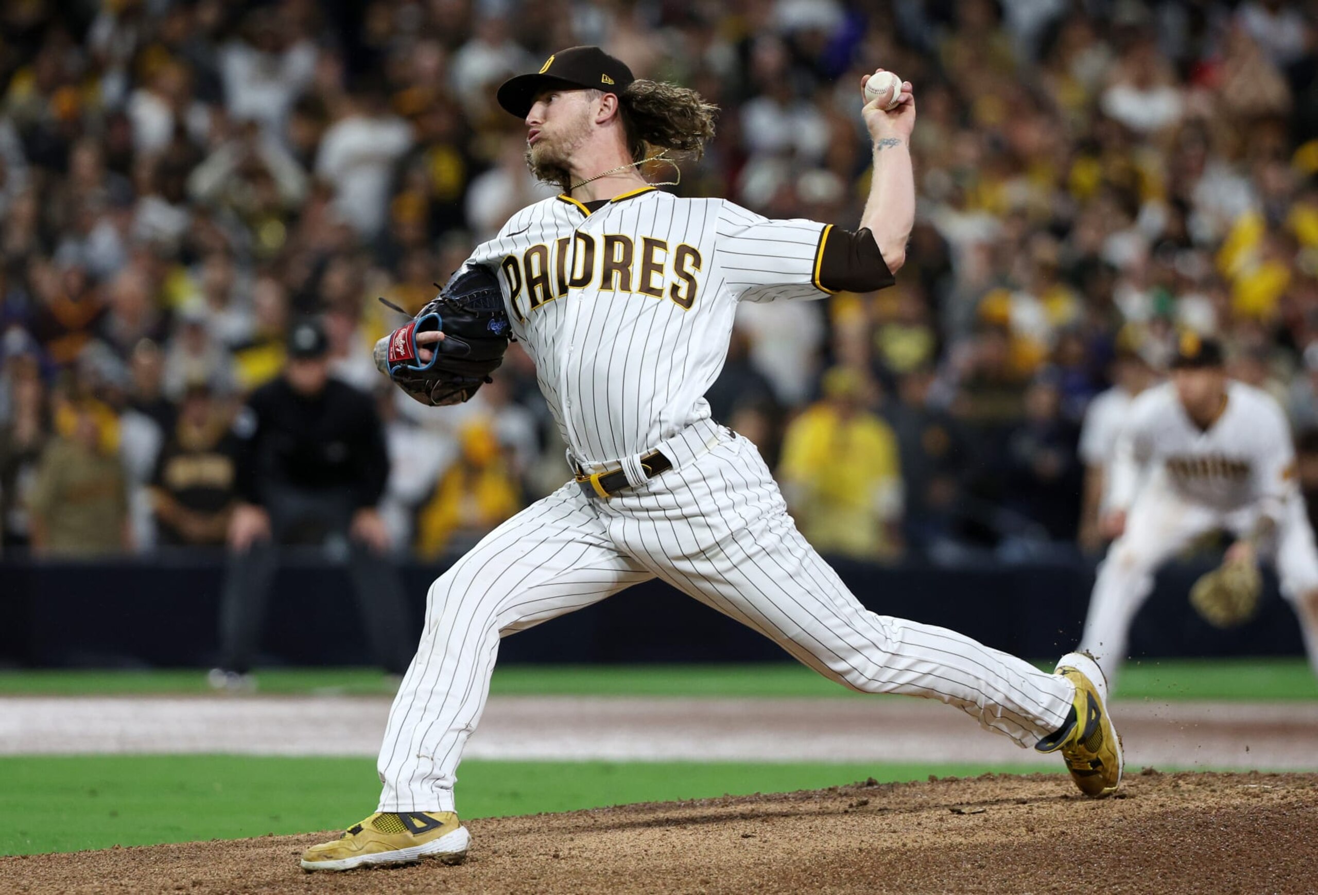 SAN DIEGO, CALIFORNIA - OCTOBER 15: Josh Hader #71 of the San Diego Padres pitches during the ninth inning against the Los Angeles Dodgers in game four of the National League Division Series at PETCO Park on October 15, 2022 in San Diego, California. (Photo by Harry How/Getty Images)
