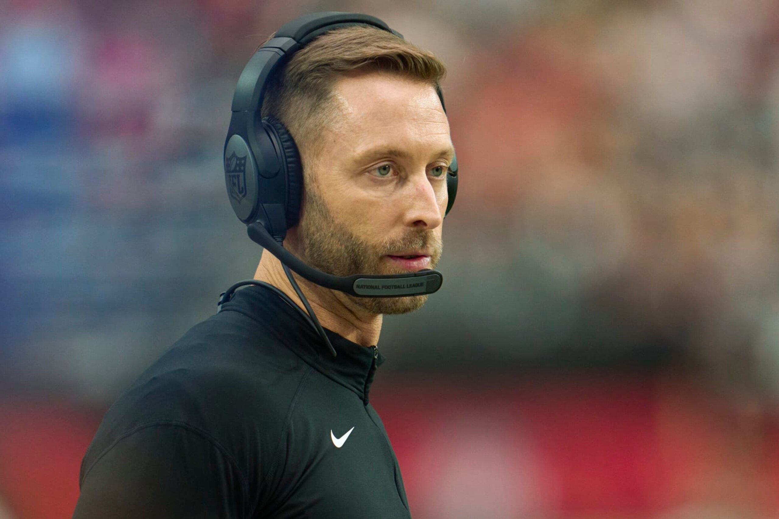 GLENDALE, AZ - OCTOBER 09: head coach Kliff Kingsbury of the Arizona Cardinals looks on against the Philadelphia Eagles at State Farm Stadium on October 9, 2022 in Glendale, Arizona. (Photo by Cooper Neill/Getty Images)