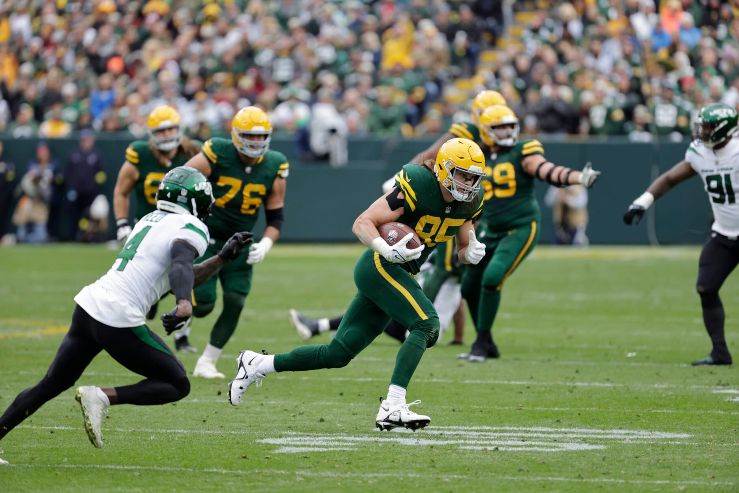 Green Bay Packers tight end Robert Tonyan (85) during an NFL football game on Sunday, Oct. 17, 2022, in Green Bay, Wis. (AP Photo/Mike Roemer)