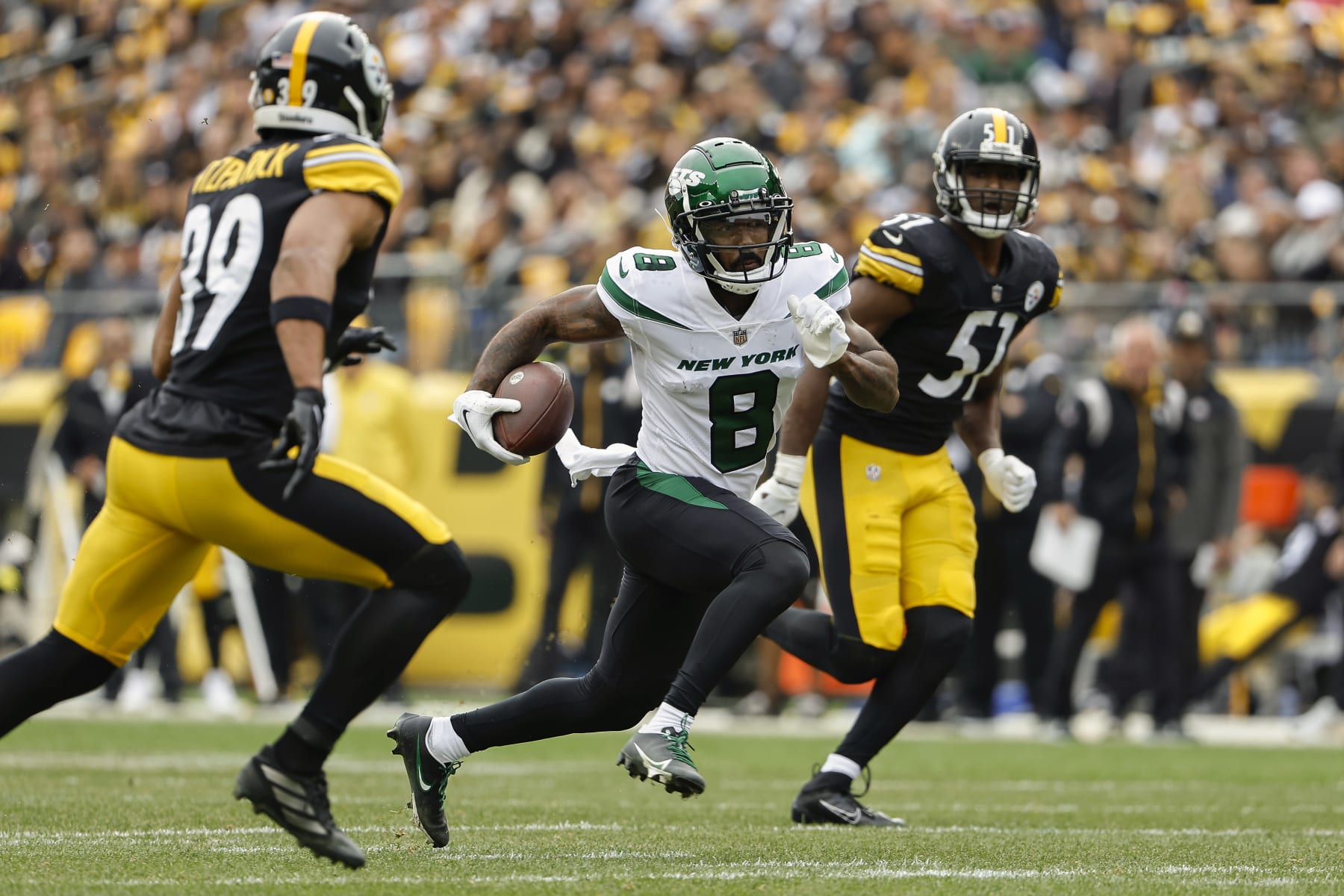 New York Jets' Elijah Moore runs against the Pittsburgh Steelers during an NFL football game at Acrisure Stadium, Sunday, Oct. 2, 2022 in Pittsburgh, Penn. (Winslow Townson/AP Images for Panini)