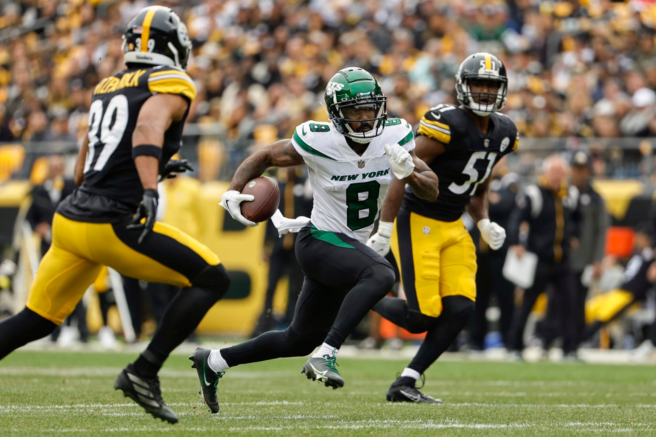 New York Jets' Elijah Moore runs against the Pittsburgh Steelers during an NFL football game at Acrisure Stadium, Sunday, Oct. 2, 2022 in Pittsburgh, Penn. (Winslow Townson/AP Images for Panini)