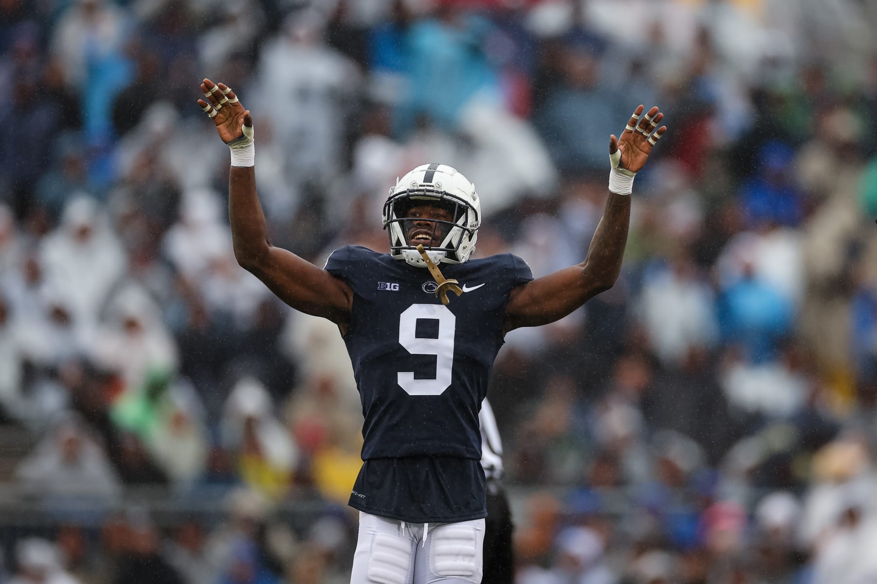 STATE COLLEGE, PA - OCTOBER 01: Joey Porter Jr. #9 of the Penn State Nittany Lions celebrates after a play against the Northwestern Wildcats during the first half at Beaver Stadium on October 1, 2022 in State College, Pennsylvania. (Photo by Scott Taetsch/Getty Images)