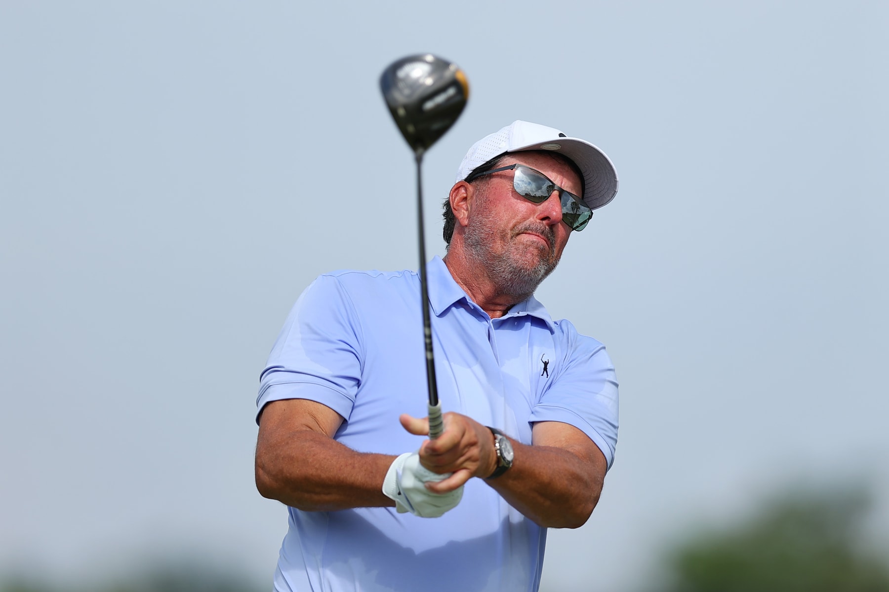 PATHUM THANI, THAILAND - OCTOBER 09: Team Captain Phil Mickelson of Hy Flyers GC plays his shot from the ninth tee during Day Three of the LIV Golf Invitational - Bangkok at Stonehill Golf Course on October 09, 2022 in Pathum Thani, Thailand. (Photo by Pakawich Damrongkiattisak/LIV Golf via Getty Images)