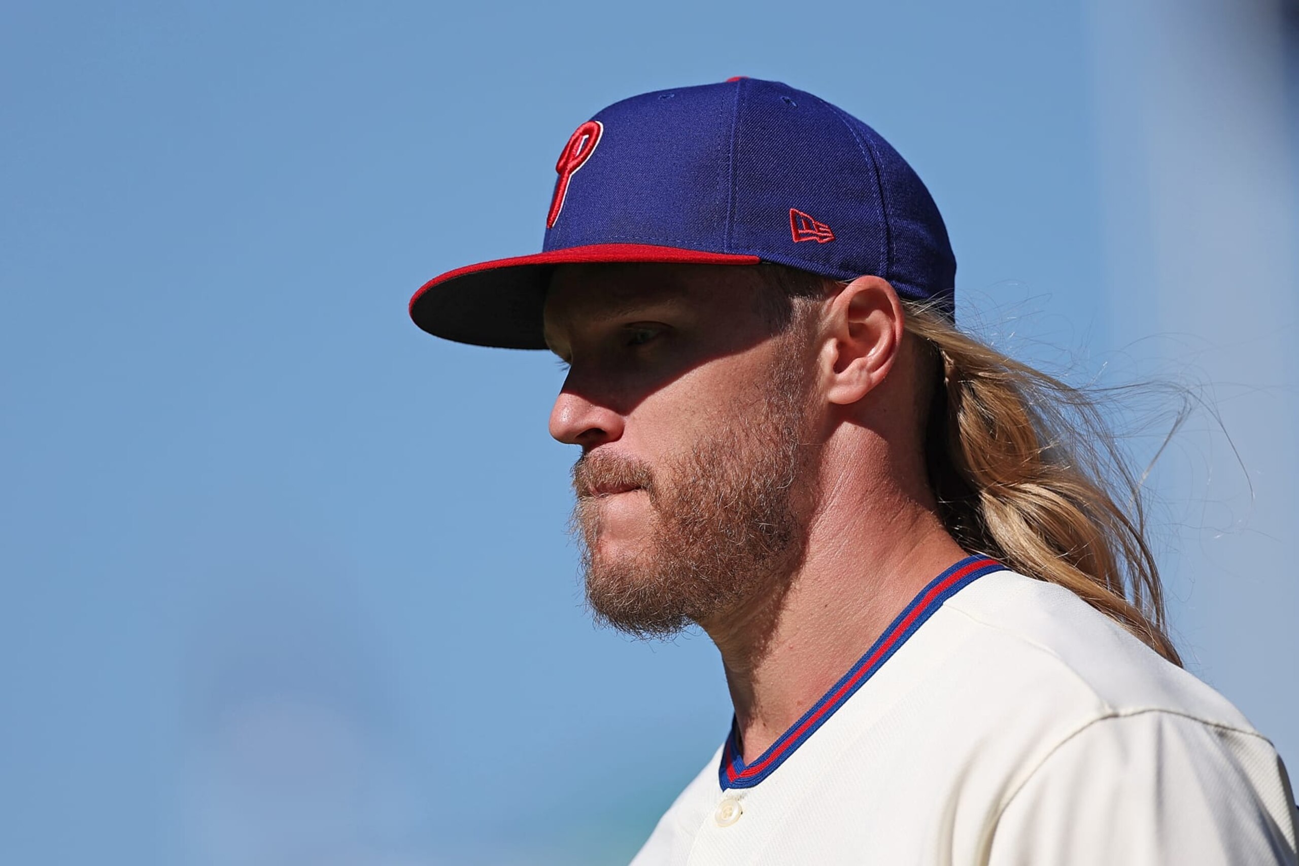 PHILADELPHIA, PENNSYLVANIA - OCTOBER 15: Noah Syndergaard #43 of the Philadelphia Phillies walks to the dugout prior to game four of the National League Division Series against the Atlanta Braves at Citizens Bank Park on October 15, 2022 in Philadelphia, Pennsylvania. (Photo by Patrick Smith/Getty Images)