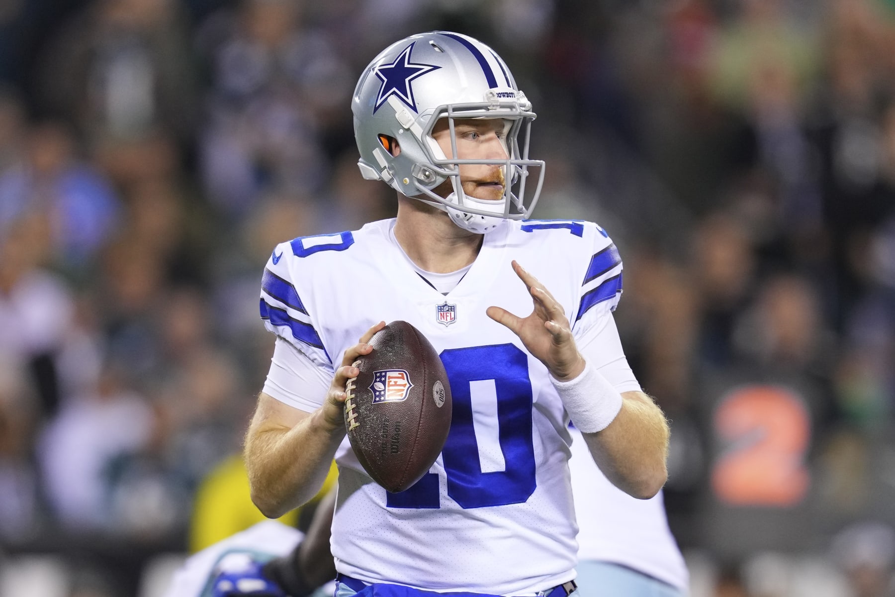 PHILADELPHIA, PA - OCTOBER 16: Cooper Rush #10 of the Dallas Cowboys looks to pass the ball against the Philadelphia Eagles at Lincoln Financial Field on October 16, 2022 in Philadelphia, Pennsylvania. (Photo by Mitchell Leff/Getty Images)