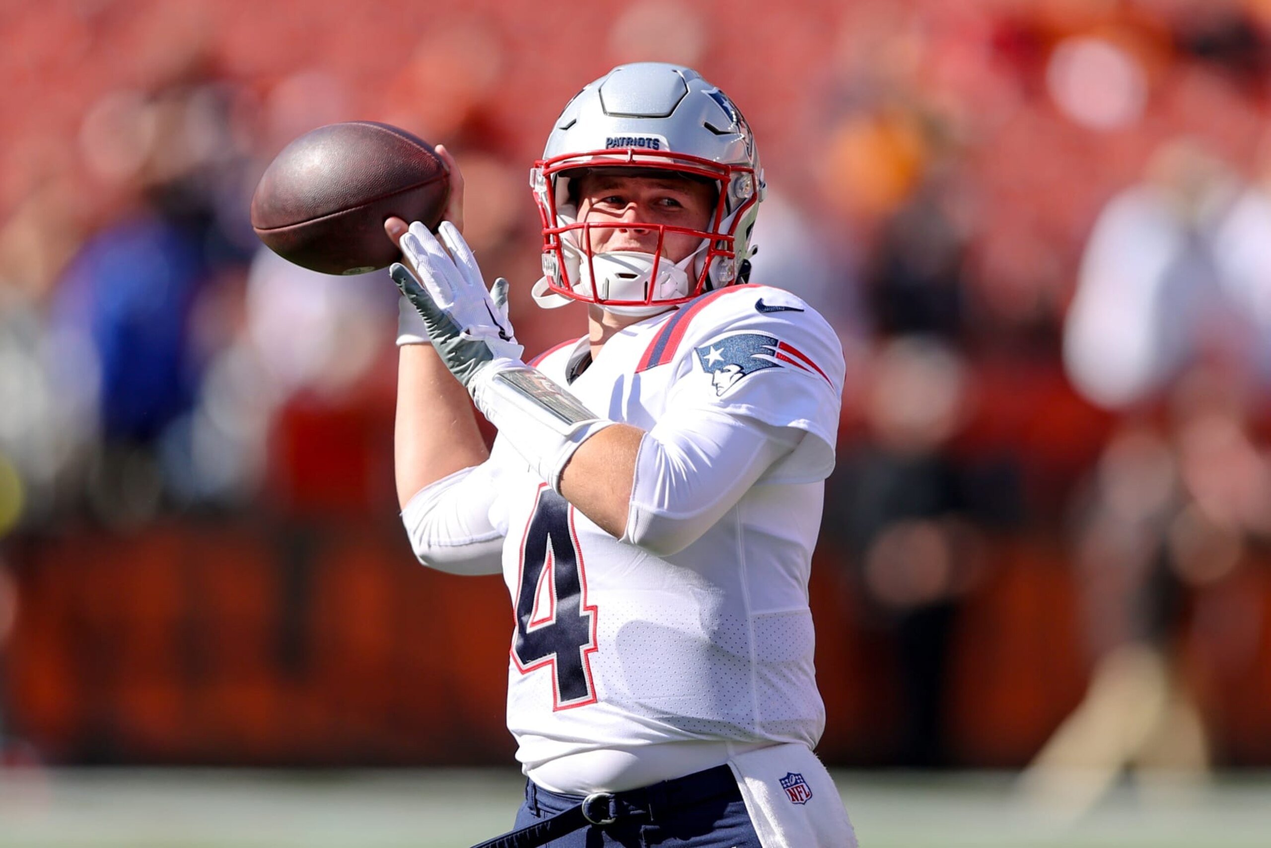 CLEVELAND, OH - OCTOBER 16: New England Patriots quarterback Bailey Zappe (4) on the field prior to the National Football League game between the New England Patriots and Cleveland Browns on October 16, 2022, at FirstEnergy Stadium in Cleveland, OH. (Photo by Frank Jansky/Icon Sportswire via Getty Images)