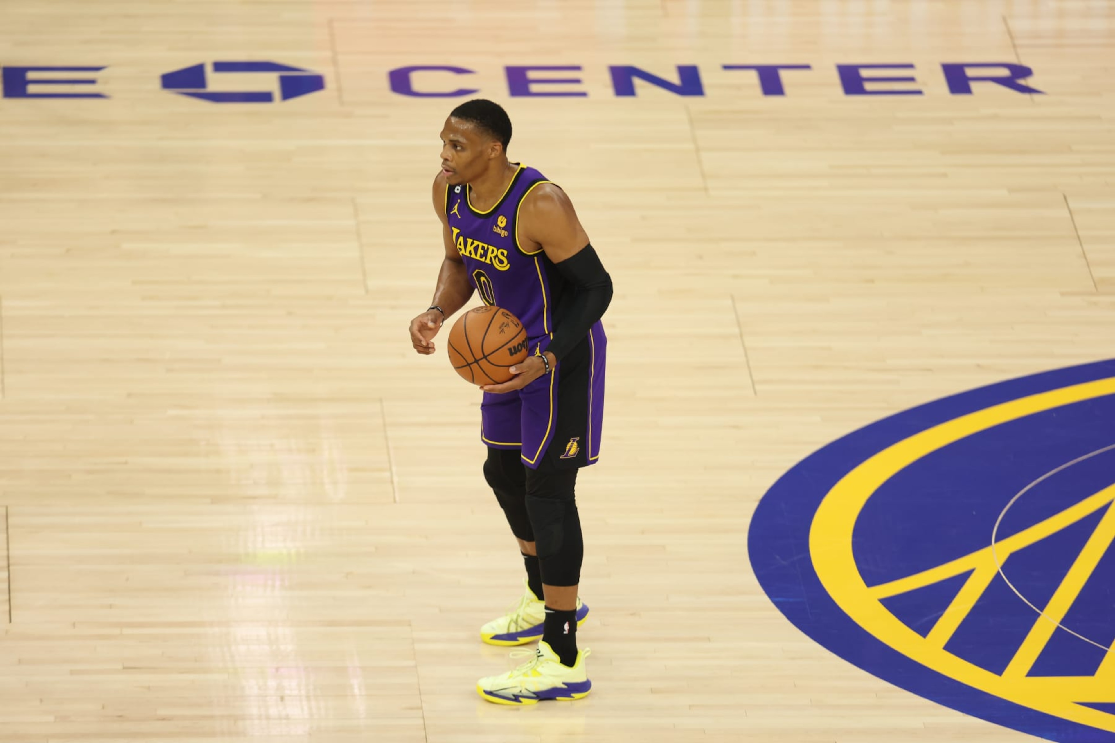 SAN FRANCISCO, CA - OCTOBER 18: Russell Westbrook #0 of the Los Angeles Lakers handles the ball during the season opener game against the Golden State Warriors on October 18, 2022 at Chase Center in San Francisco, California. NOTE TO USER: User expressly acknowledges and agrees that, by downloading and or using this photograph, user is consenting to the terms and conditions of Getty Images License Agreement. Mandatory Copyright Notice: Copyright 2022 NBAE (Photo by Jed Jacobsohn/NBAE via Getty Images) SAN FRANCISCO, CA - OCTOBER 18: Russell Westbrook #0 of the Los Angeles Lakers handles the ball during the season opener game against the Golden State Warriors on October 18, 2022 at Chase Center in San Francisco, California. NOTE TO USER: User expressly acknowledges and agrees that, by downloading and or using this photograph, user is consenting to the terms and conditions of Getty Images License Agreement. Mandatory Copyright Notice: Copyright 2022 NBAE (Photo by Jed Jacobsohn/NBAE via Getty Images)