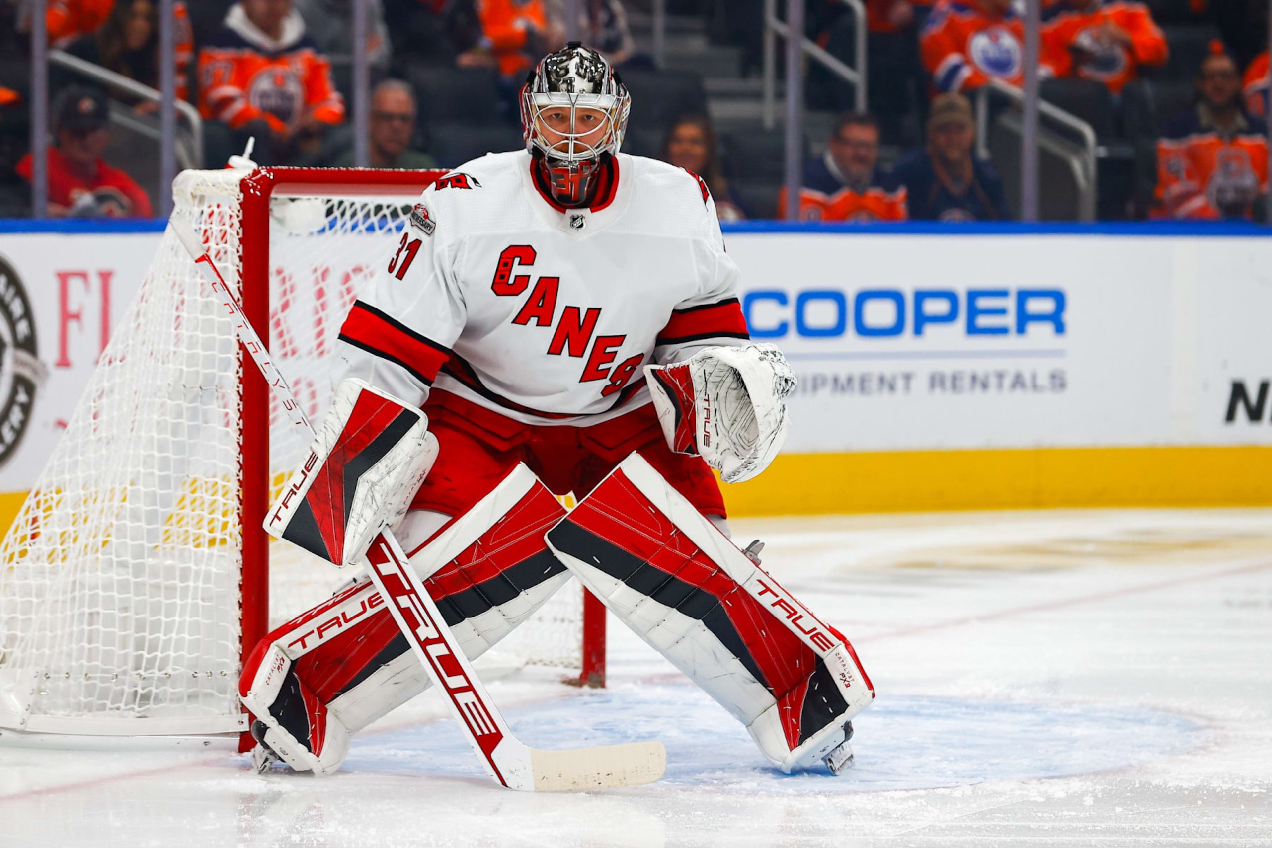 EDMONTON, AB - OCTOBER 20 Carolina Hurricanes Goalie Frederik Andersen (31) in action in the first period during the Edmonton Oilers game versus the Carolina Hurricanes on October 20, 2022 at Rogers Place in Edmonton, AB. (Photo by Curtis Comeau/Icon Sportswire via Getty Images)