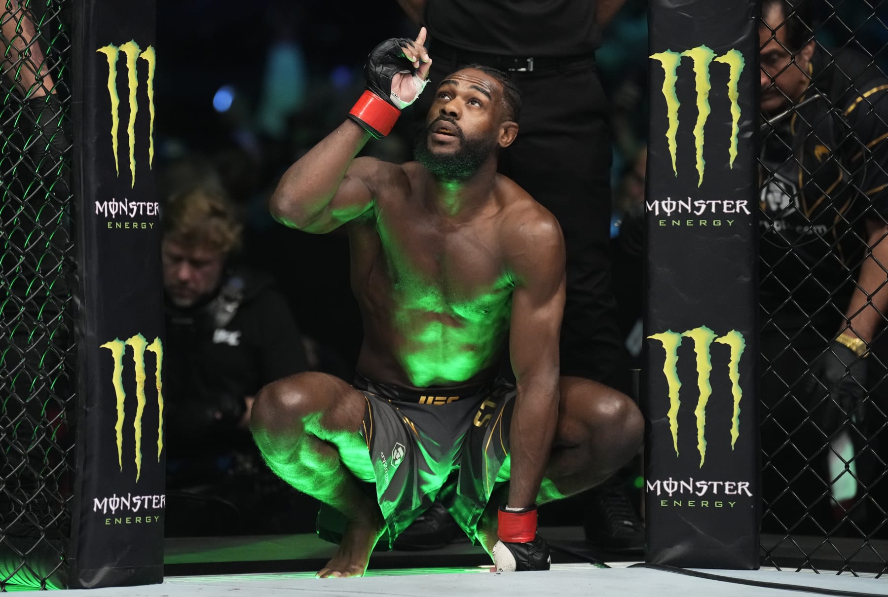 ABU DHABI, UNITED ARAB EMIRATES - OCTOBER 22: Aljamain Sterling prepares to fight TJ Dillashaw in their UFC bantamweight championship fight during the UFC 280 event at Etihad Arena on October 22, 2022 in Abu Dhabi, United Arab Emirates. (Photo by Chris Unger/Zuffa LLC)