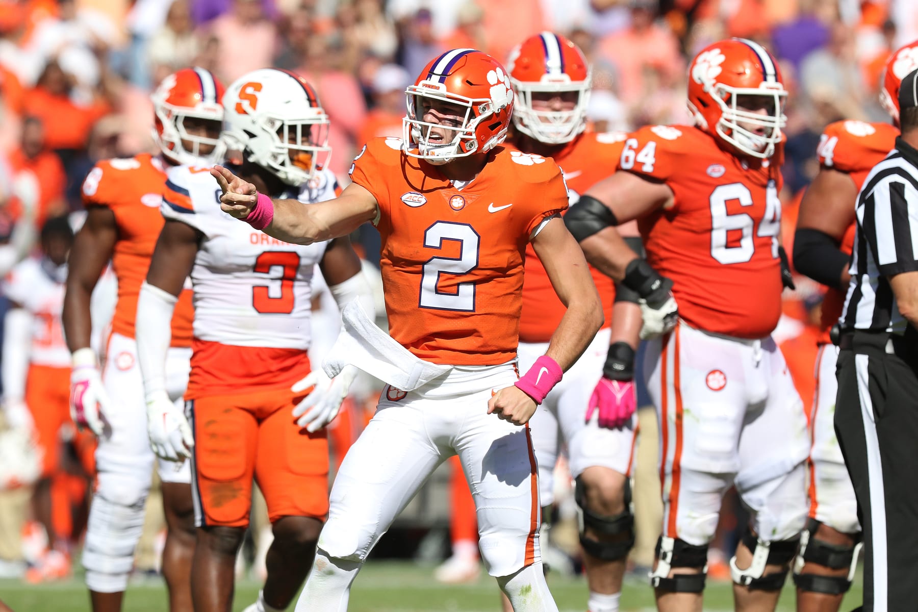 CLEMSON, SC - OCTOBER 22: Clemson Tigers quarterback Cade Klubnik (2) indicates a first down after he ran with the ball during a college football game between the Syracuse Orange and the Clemson Tigers on October 22, 2022, at Clemson Memorial Stadium in Clemson, S.C. (Photo by John Byrum/Icon Sportswire via Getty Images)