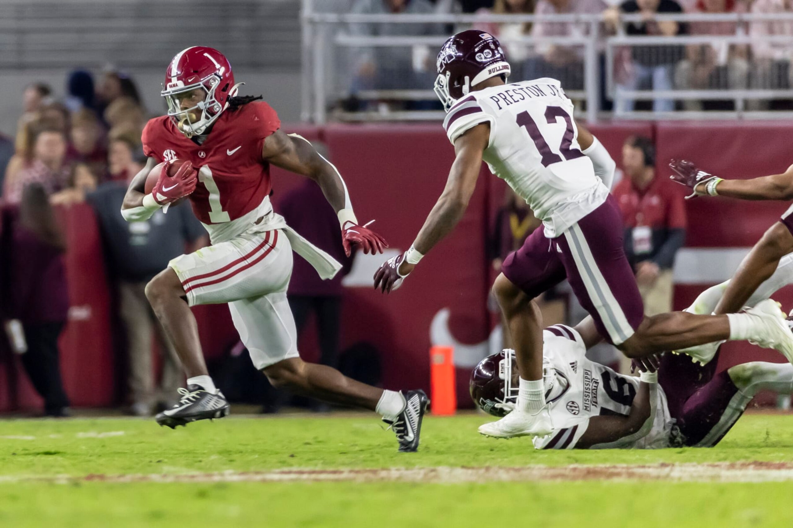 Alabama running back Jahmyr Gibbs (1) runs the ball against Mississippi State during the second half of an NCAA college football game Saturday, Oct. 22, 2022, in Tuscaloosa, Ala. (AP Photo/Vasha Hunt)