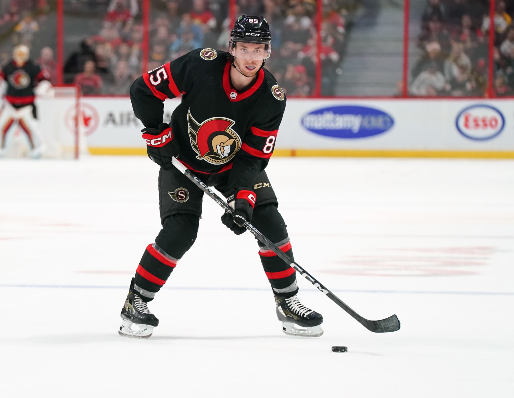 OTTAWA, CANADA - OCTOBER 18:  Jake Sanderson #85 of the Ottawa Senators skates against the Boston Bruins at Canadian Tire Centre on October 18, 2022 in Ottawa, Ontario, Canada.  (Photo by André Ringuette/NHLI via Getty Images)