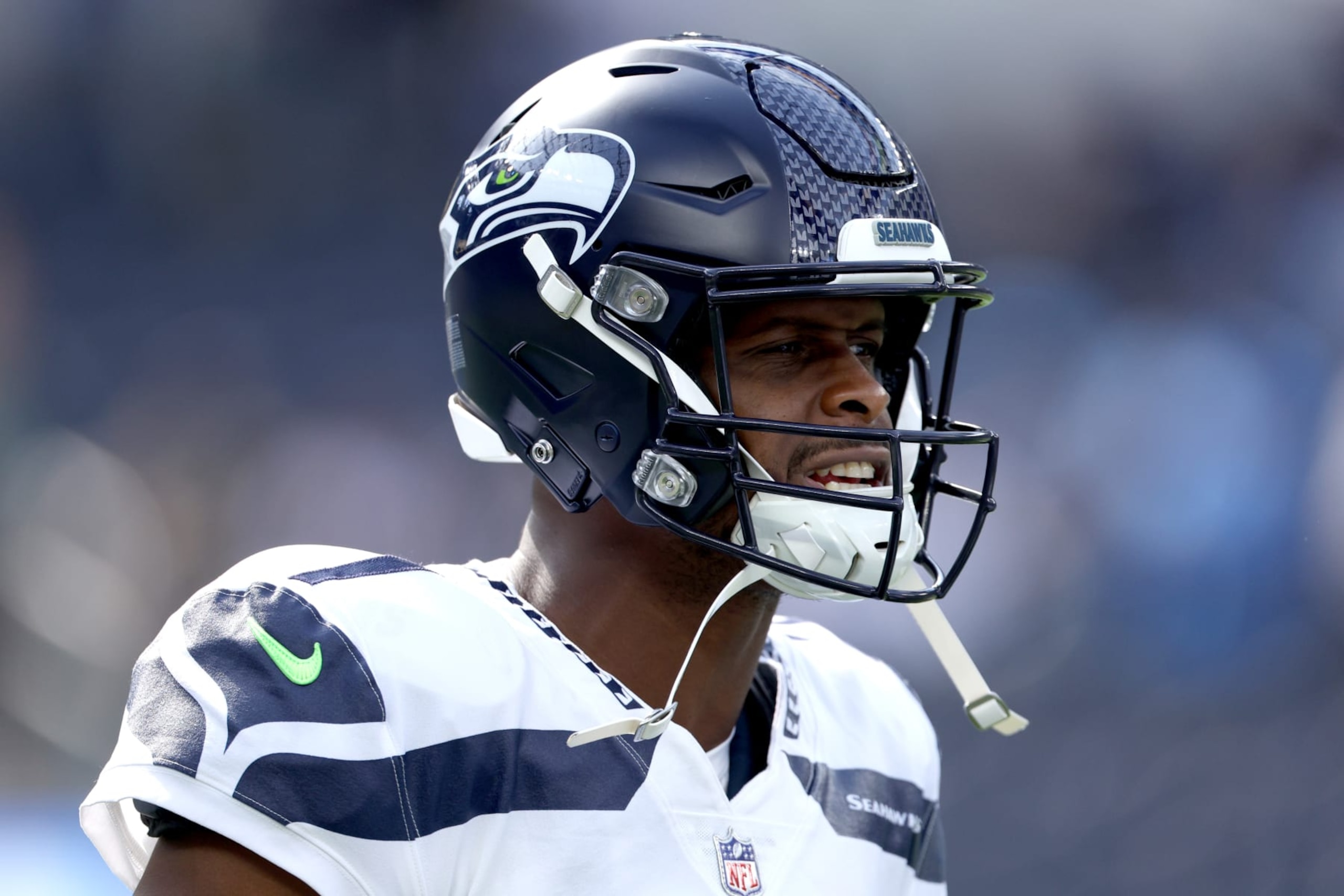 INGLEWOOD, CALIFORNIA - OCTOBER 23: Geno Smith #7 of the Seattle Seahawks reacts prior to the game against the Los Angeles Chargers at SoFi Stadium on October 23, 2022 in Inglewood, California. (Photo by Harry How/Getty Images) INGLEWOOD, CALIFORNIA - OCTOBER 23: Geno Smith #7 of the Seattle Seahawks reacts prior to the game against the Los Angeles Chargers at SoFi Stadium on October 23, 2022 in Inglewood, California. (Photo by Harry How/Getty Images)