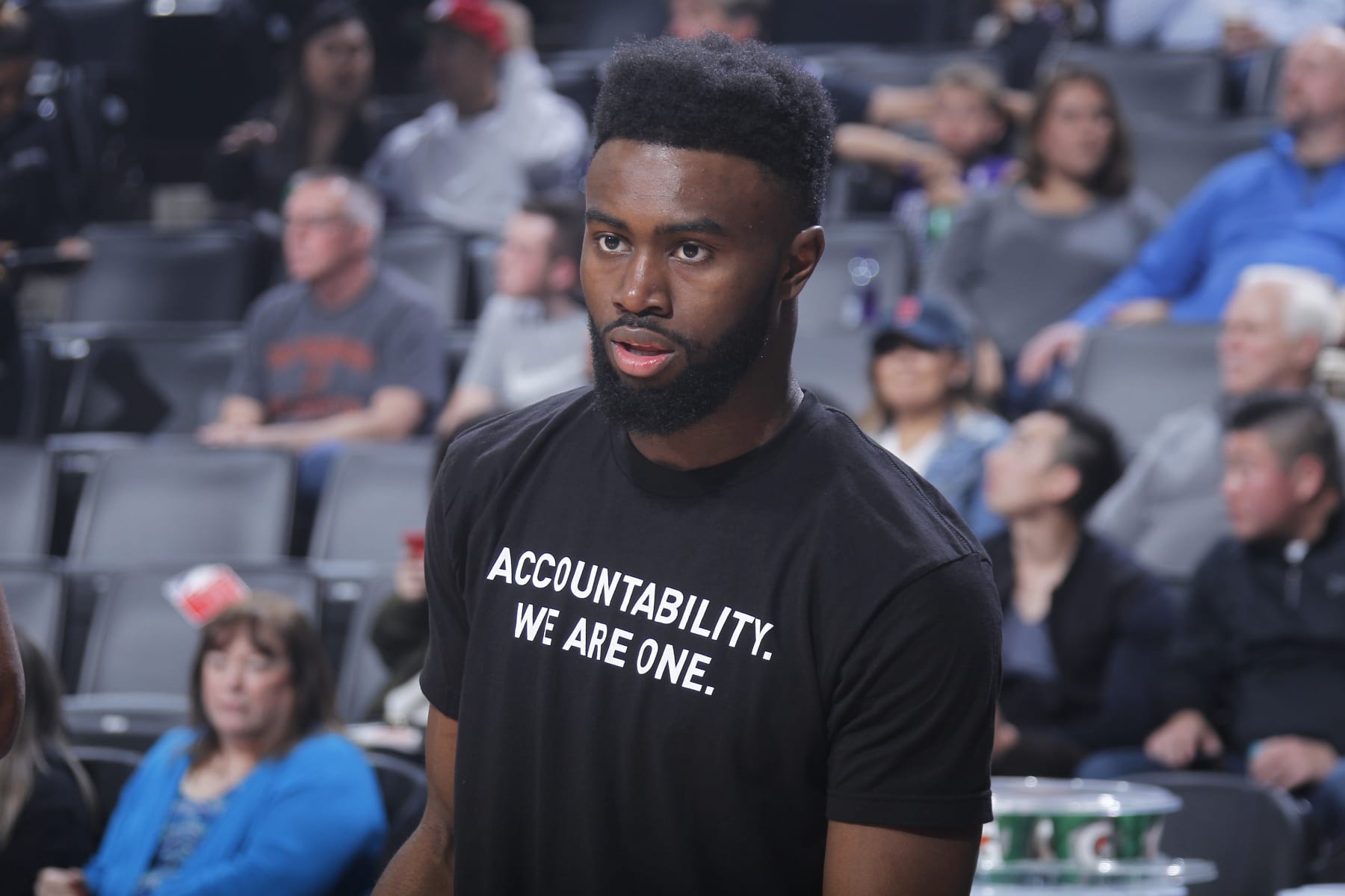 SACRAMENTO, CA - MARCH 25: Jaylen Brown #7 of the Boston Celtics warms up wearing a shirt to honor Stephon Clark prior to the game against the Sacramento Kings on March 25, 2018 at Golden 1 Center in Sacramento, California. NOTE TO USER: User expressly acknowledges and agrees that, by downloading and or using this photograph, User is consenting to the terms and conditions of the Getty Images Agreement. Mandatory Copyright Notice: Copyright 2018 NBAE (Photo by Rocky Widner/NBAE via Getty Images)