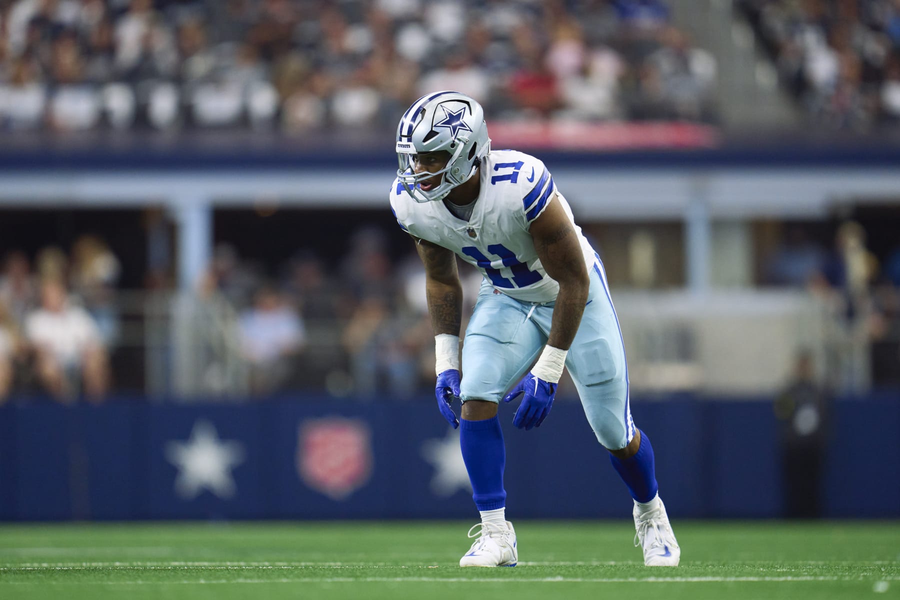 ARLINGTON, TX - OCTOBER 23: Micah Parsons #11 of the Dallas Cowboys lines up against the Detroit Lions during the second half at AT&T Stadium on October 23, 2022 in Arlington, Texas. (Photo by Cooper Neill/Getty Images)