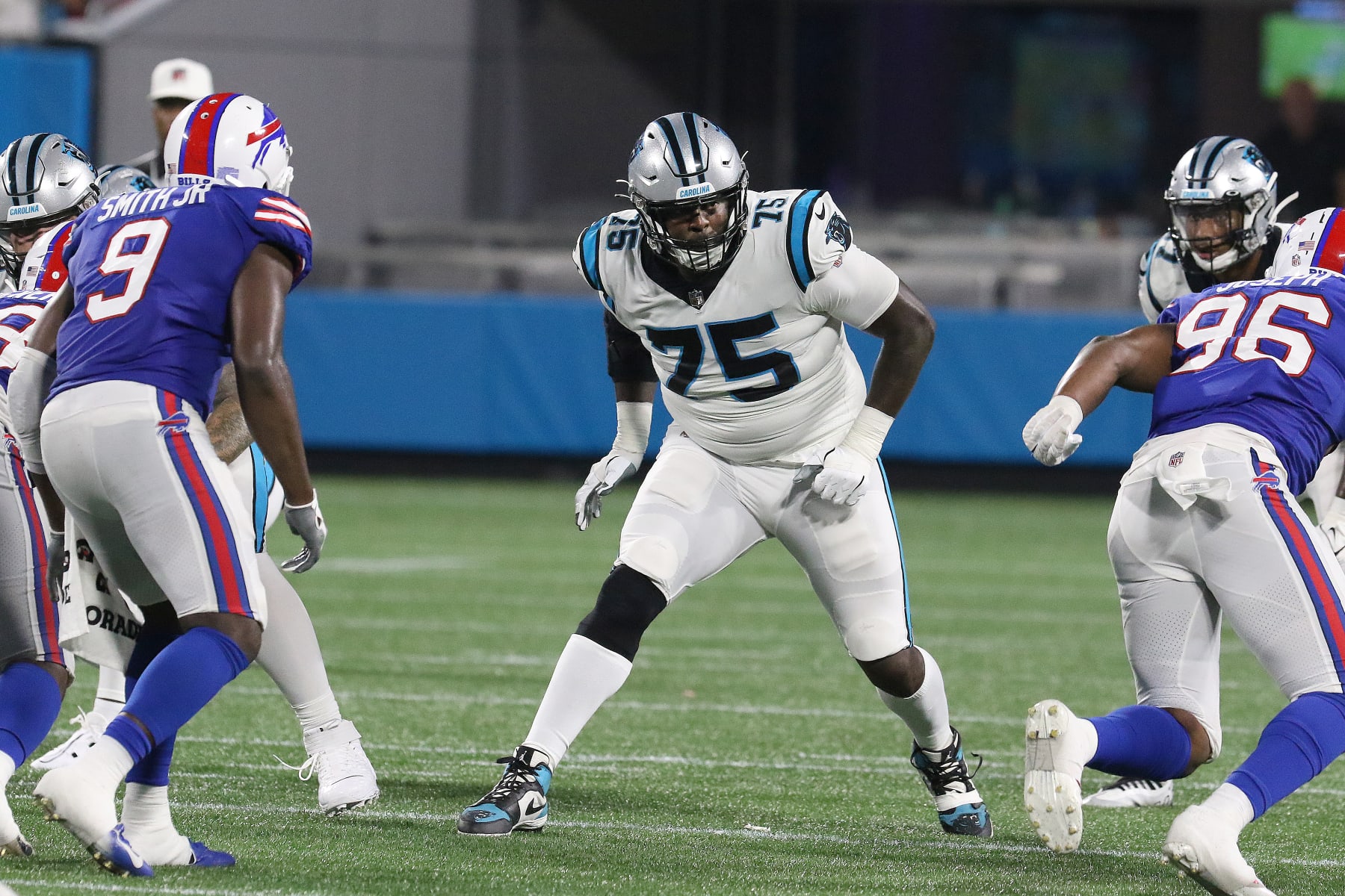 CHARLOTTE, NC - AUGUST 26: Carolina Panthers tackle Cameron Erving (75) during a NFL preseason football game between the Buffalo Bills and the Carolina Panthers on August 26, 2022 at Bank of America Stadium in Charlotte, N.C. (Photo by John Byrum/Icon Sportswire via Getty Images)
