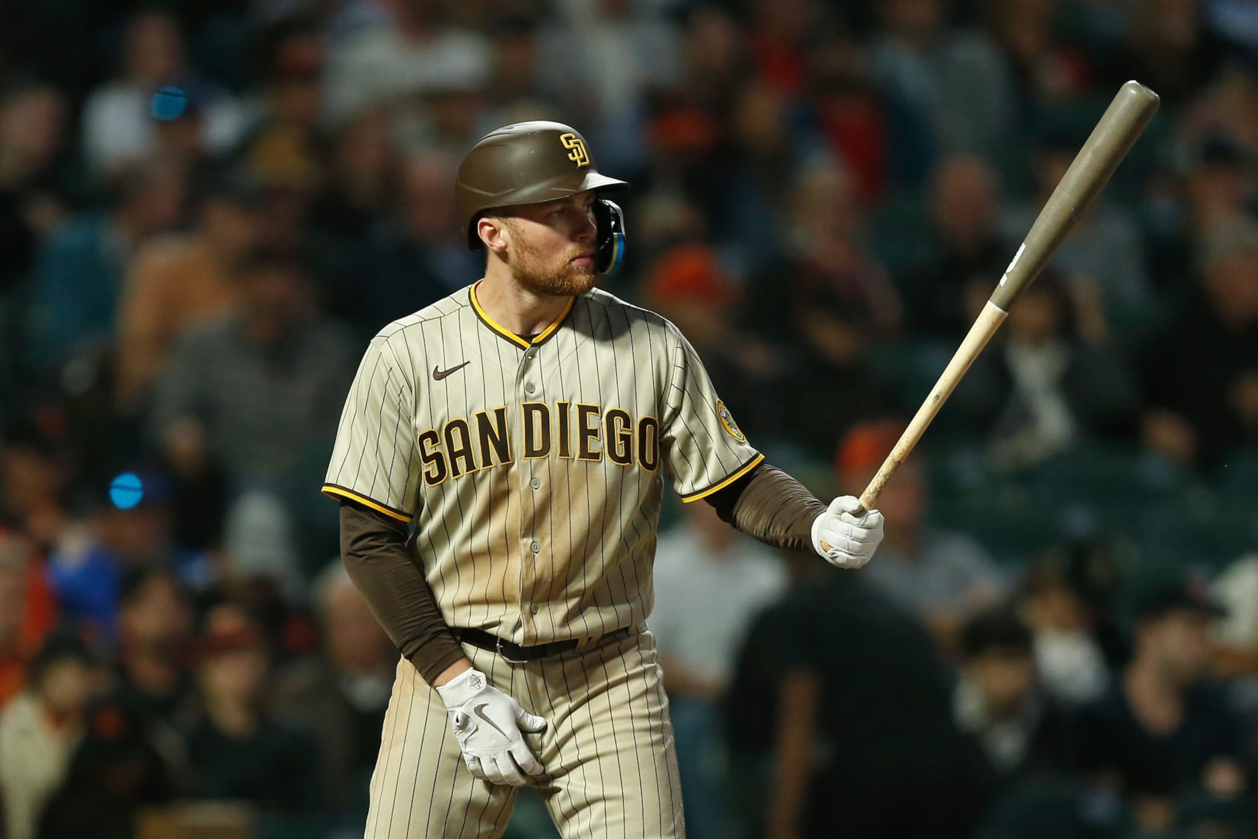 SAN FRANCISCO, CALIFORNIA - AUGUST 30: Brandon Drury #17 of the San Diego Padres at bat against the San Francisco Giants at Oracle Park on August 30, 2022 in San Francisco, California. (Photo by Lachlan Cunningham/Getty Images)