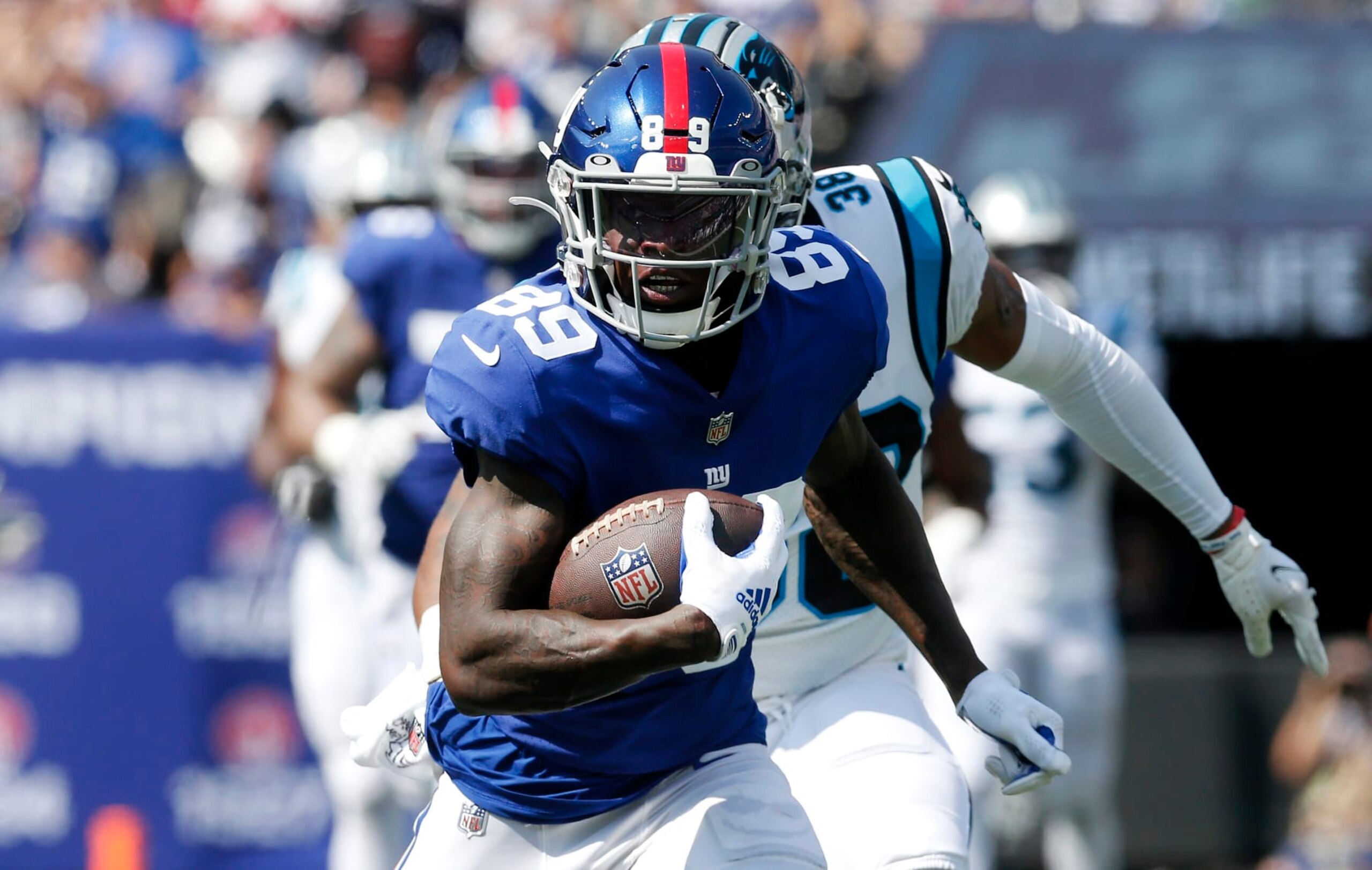 EAST RUTHERFORD, NEW JERSEY - SEPTEMBER 18: (NEW YORK DAILIES OUT)  Kadarius Toney #89 of the New York Giants in action against the Carolina Panthers at MetLife Stadium on September 18, 2022 in East Rutherford, New Jersey. The Giants defeated the Panthers 19-16. (Photo by Jim McIsaac/Getty Images)