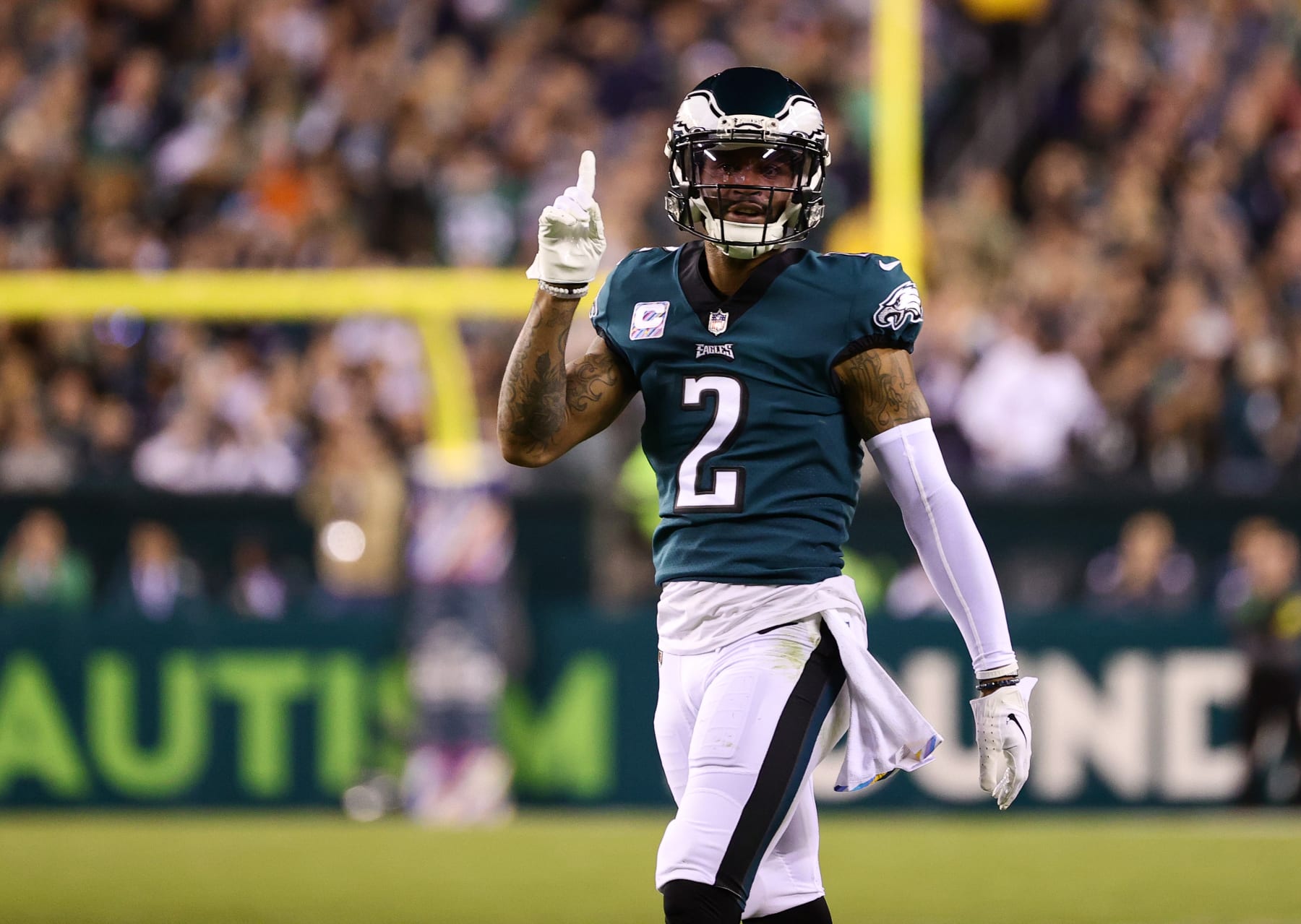 PHILADELPHIA, PENNSYLVANIA - OCTOBER 16: Darius Slay #2 of the Philadelphia Eagles celebrates after a play during the first half of the game at Lincoln Financial Field on October 16, 2022 in Philadelphia, Pennsylvania. (Photo by Tim Nwachukwu/Getty Images)