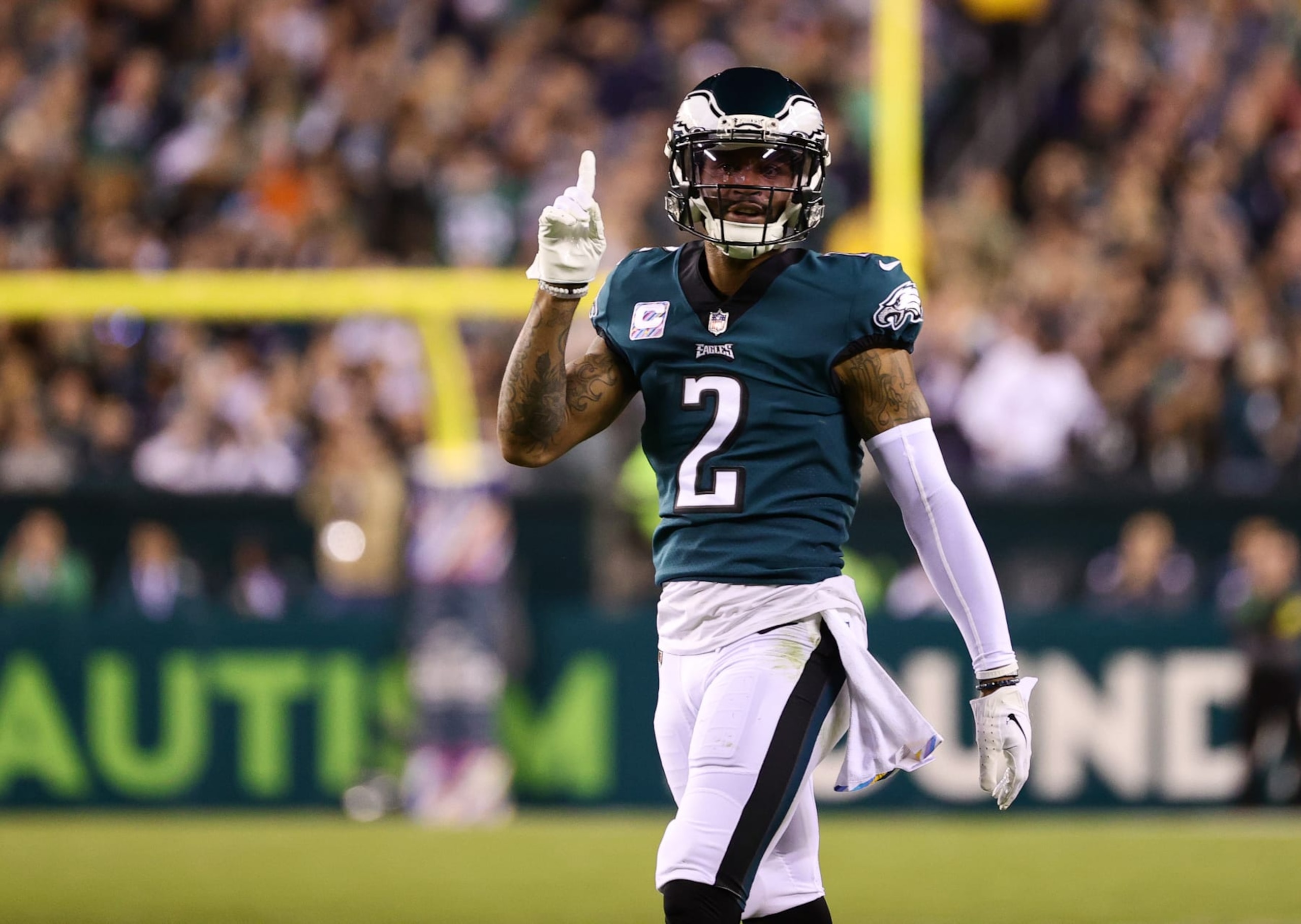 PHILADELPHIA, PENNSYLVANIA - OCTOBER 16: Darius Slay #2 of the Philadelphia Eagles celebrates after a play during the first half of the game at Lincoln Financial Field on October 16, 2022 in Philadelphia, Pennsylvania. (Photo by Tim Nwachukwu/Getty Images)