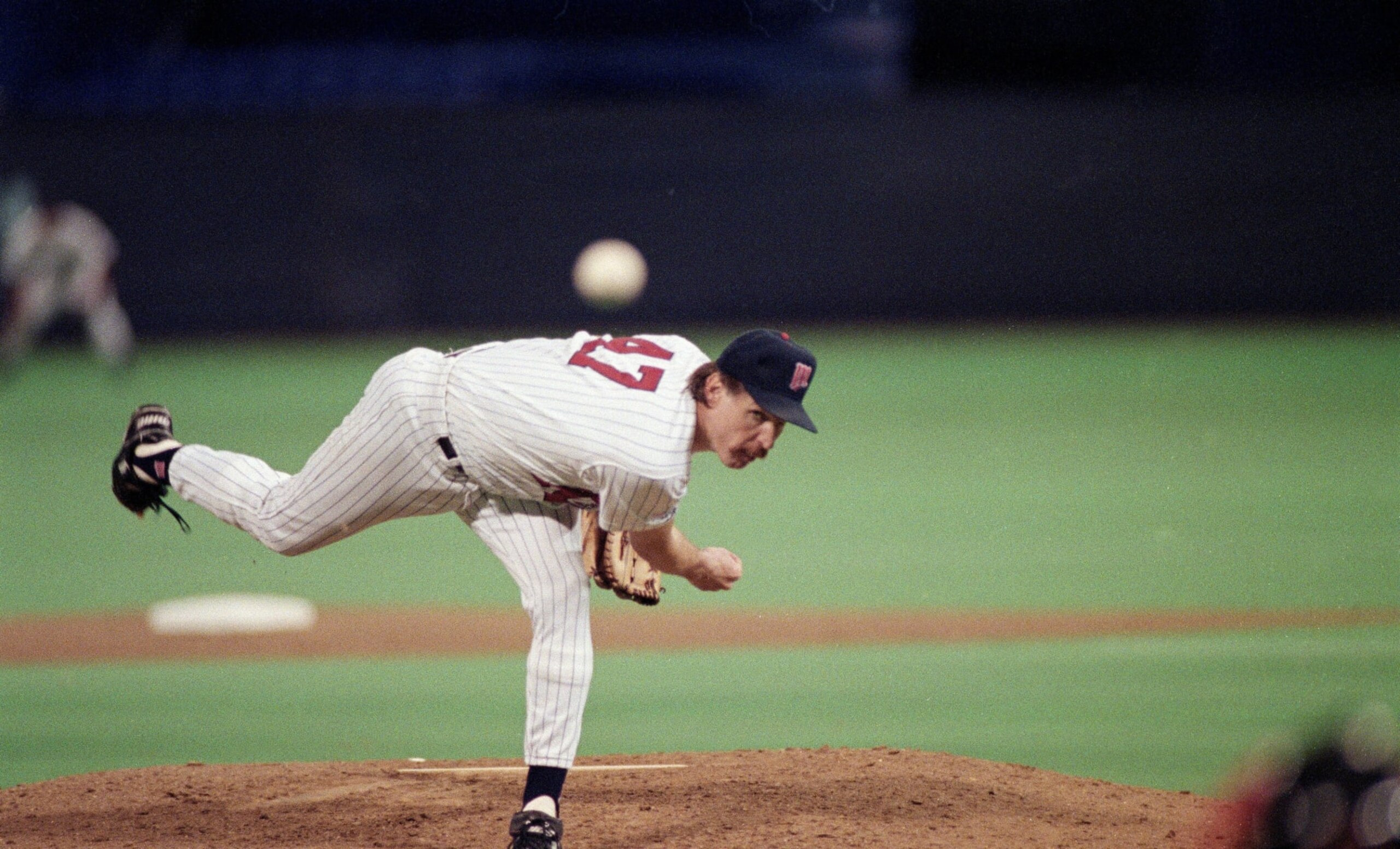 UNITED STATES - OCTOBER 27:  Baseball: World Series, Minnesota Twins Jack Morris in action vs Atlanta Braves, Minneapolis, MN 10/27/1991  (Photo by Heinz Kluetmeier/Sports Illustrated via Getty Images)  (SetNumber: X42067 TK7 R38)