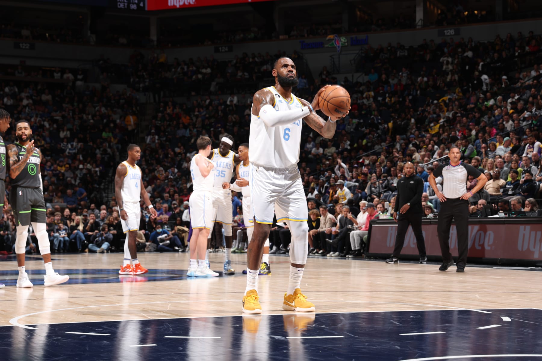 MINNEAPOLIS, MN -  OCTOBER 28: LeBron James #6 of the Los Angeles Lakers prepares to shoot a free throw during the game against the Minnesota Timberwolves on October 28, 2022 at Target Center in Minneapolis, Minnesota. NOTE TO USER: User expressly acknowledges and agrees that, by downloading and or using this Photograph, user is consenting to the terms and conditions of the Getty Images License Agreement. Mandatory Copyright Notice: Copyright 2022 NBAE (Photo by David Sherman/NBAE via Getty Images)