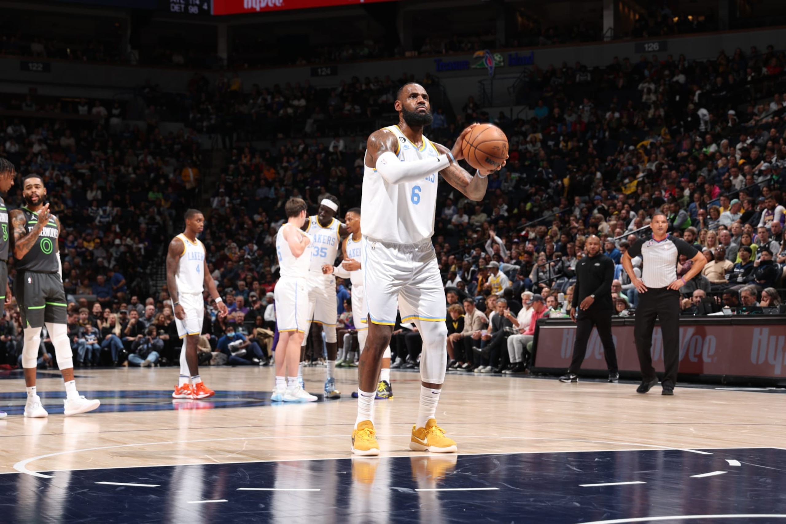 MINNEAPOLIS, MN -  OCTOBER 28: LeBron James #6 of the Los Angeles Lakers prepares to shoot a free throw during the game against the Minnesota Timberwolves on October 28, 2022 at Target Center in Minneapolis, Minnesota. NOTE TO USER: User expressly acknowledges and agrees that, by downloading and or using this Photograph, user is consenting to the terms and conditions of the Getty Images License Agreement. Mandatory Copyright Notice: Copyright 2022 NBAE (Photo by David Sherman/NBAE via Getty Images)