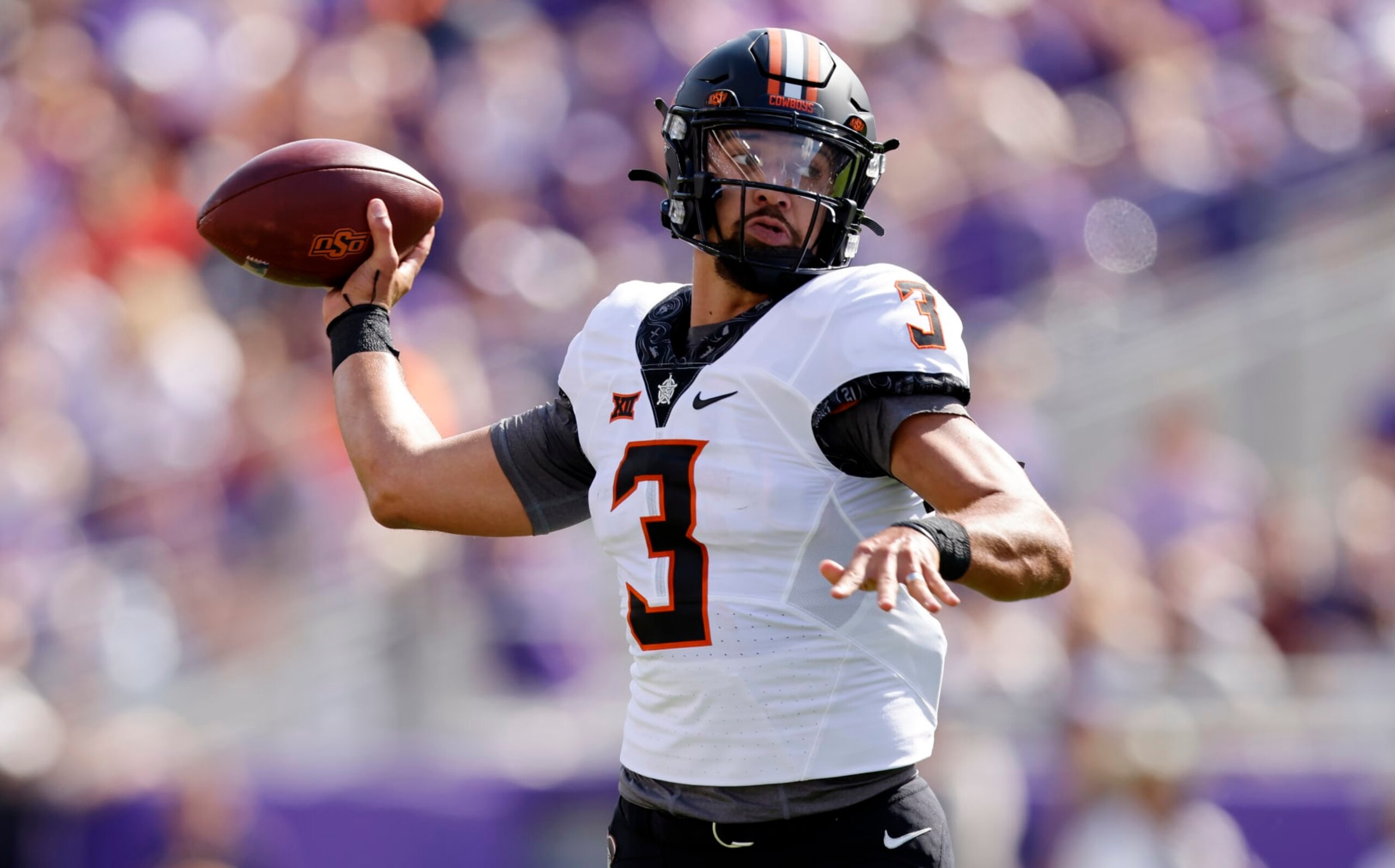 Oklahoma State's Spencer Sanders Oklahoma State's Spencer Sanders