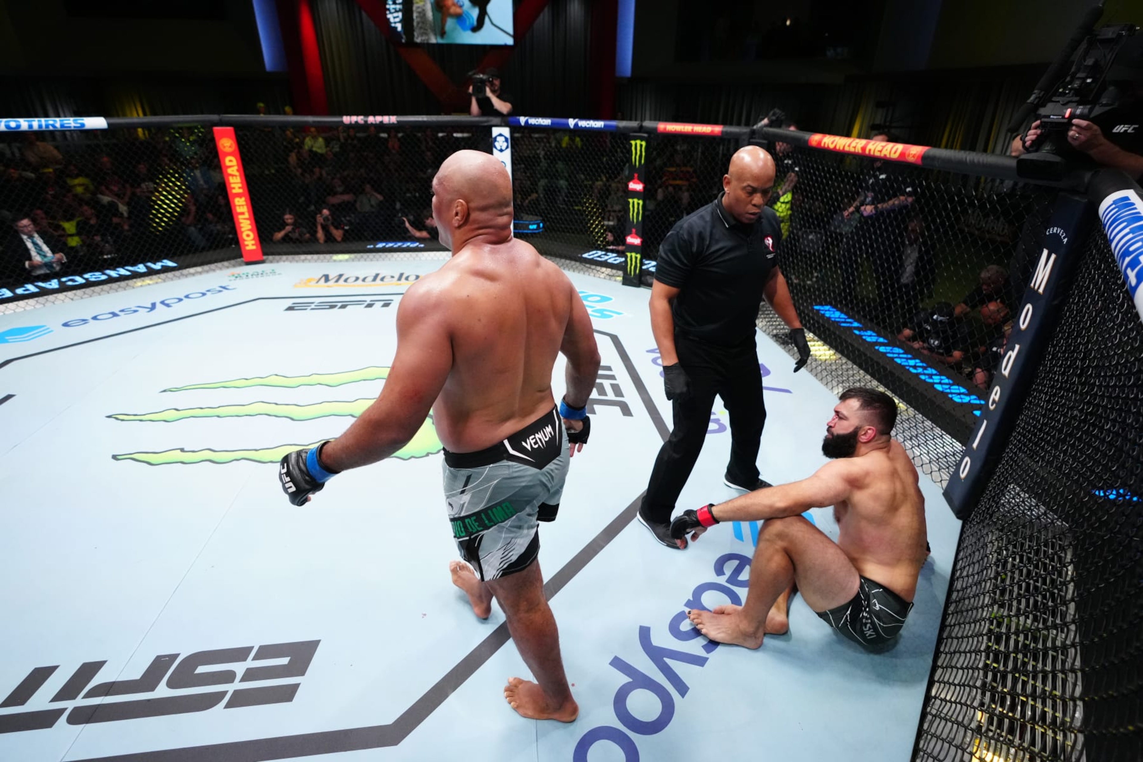 Marcos Rogerio de Lima walks off after submitting Andrei Arlovski. Marcos Rogerio de Lima walks off after submitting Andrei Arlovski.