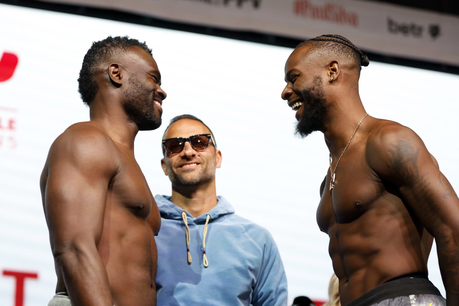 GLENDALE, ARIZONA - OCTOBER 28: Uriah Hall (L) and Le'Veon Bell pose during their official weigh in at Desert Diamond Arena on October 28, 2022 in Glendale, Arizona. (Photo by Chris Coduto/Getty Images)