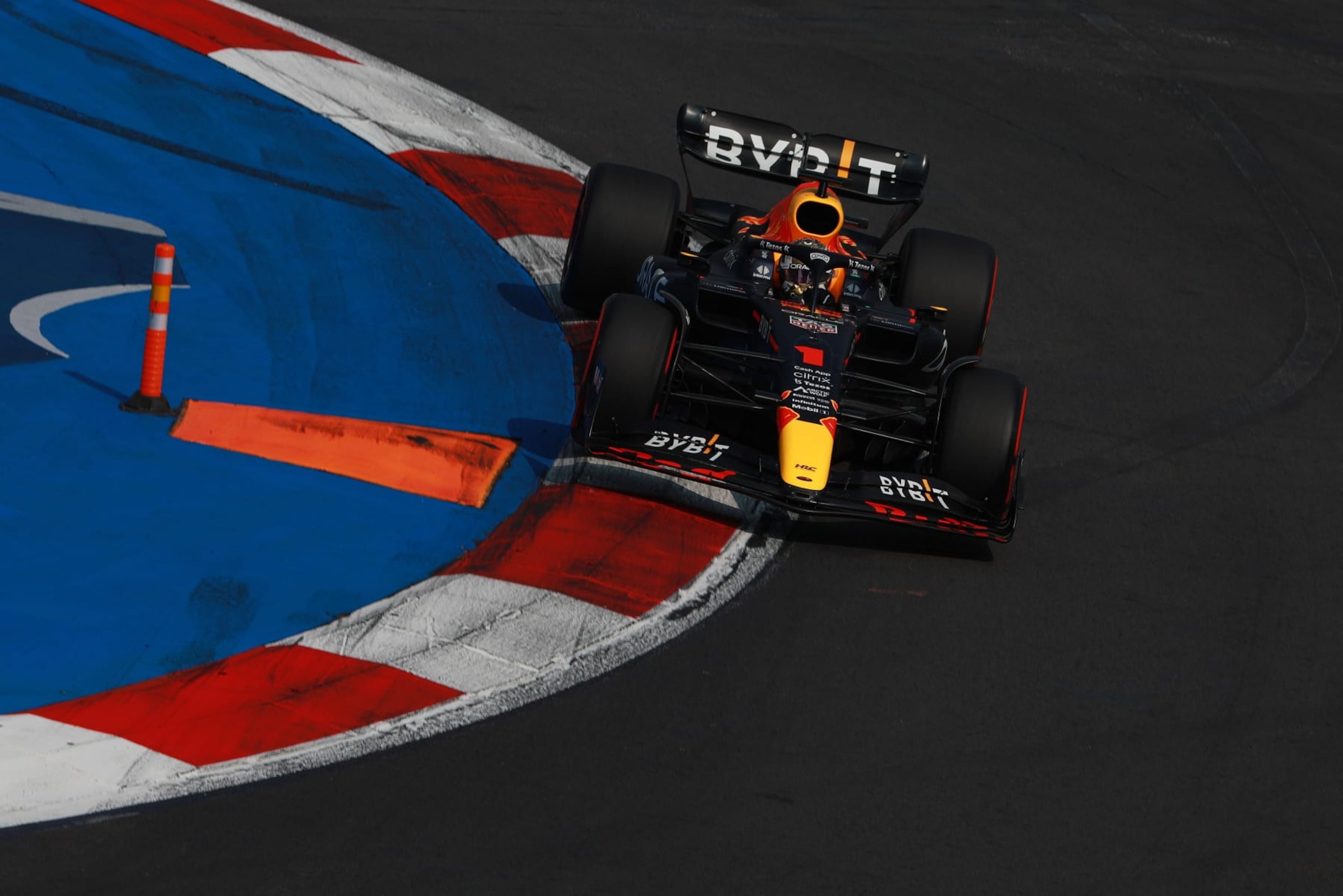 MEXICO CITY, MEXICO - OCTOBER 29: Max Verstappen of Oracle Red Bull Racing driving the (1) Red Bull Racing RB18 on track during the qualifying session ahead of the F1 Mexico City Grand Prix, at Autodromo Hermanos Rodriguez, in Mexico City, Mexico on October 29, 2022. (Photo by Daniel Cardenas/Anadolu Agency via Getty Images)