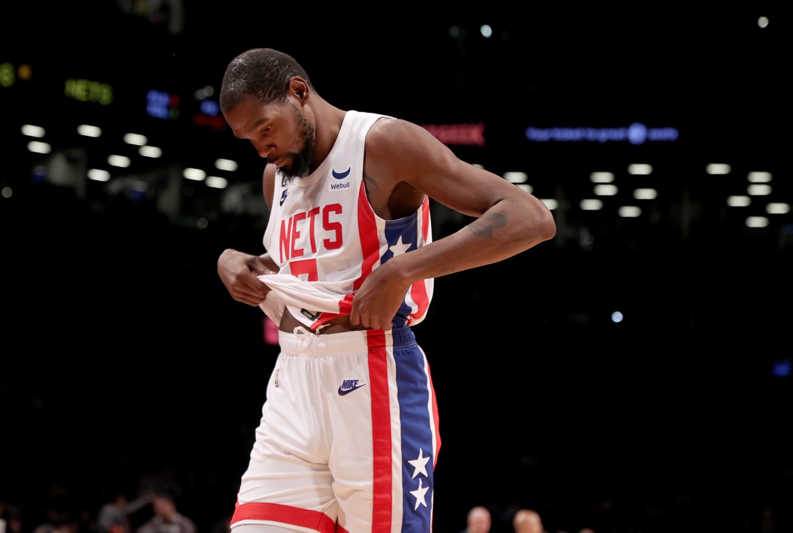 NEW YORK, NEW YORK - OCTOBER 29:  Kevin Durant #7 of the Brooklyn Nets walks off the court after the loss to the Indiana Pacers at Barclays Center on October 29, 2022 in the Brooklyn borough of New York City. The Indiana Pacers defeated the Brooklyn Nets 125-116. NOTE TO USER: User expressly acknowledges and agrees that, by downloading and or using this photograph, User is consenting to the terms and conditions of the Getty Images License Agreement. (Photo by Elsa/Getty Images)