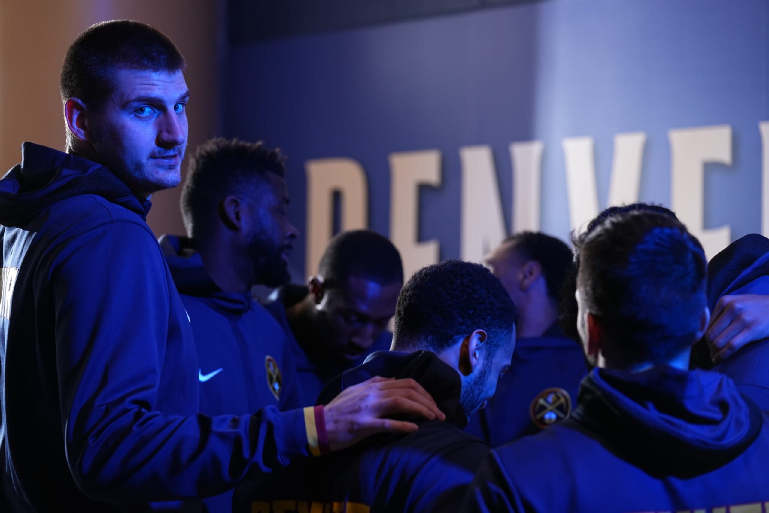DENVER, CO - JANUARY 19: The Denver Nuggets huddle up before a game against the LA Clippers on January 19, 2022 at the Ball Arena in Denver, Colorado. NOTE TO USER: User expressly acknowledges and agrees that, by downloading and/or using this Photograph, user is consenting to the terms and conditions of the Getty Images License Agreement. Mandatory Copyright Notice: Copyright 2022 NBAE (Photo by Garrett Ellwood/NBAE via Getty Images)