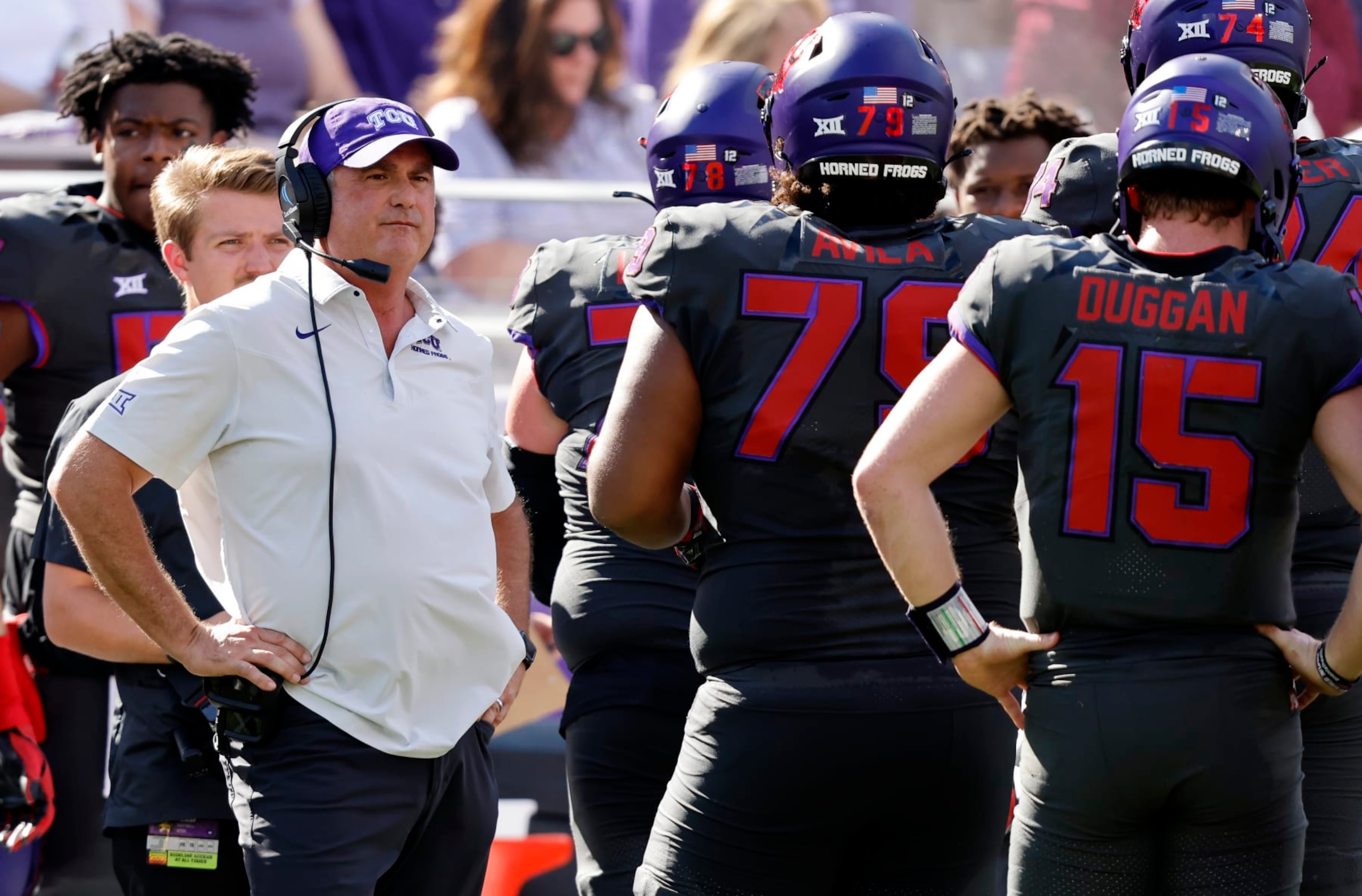 FORT WORTH, TX - OCTOBER 15: Head coach Sonny Dykes of the TCU Horned Frogs looks on as TCU takes on the Oklahoma State Cowboys during the first half at Amon G. Carter Stadium on October 15, 2022 in Fort Worth, Texas. TCU won 43-40. (Photo by Ron Jenkins/Getty Images) FORT WORTH, TX - OCTOBER 15: Head coach Sonny Dykes of the TCU Horned Frogs looks on as TCU takes on the Oklahoma State Cowboys during the first half at Amon G. Carter Stadium on October 15, 2022 in Fort Worth, Texas. TCU won 43-40. (Photo by Ron Jenkins/Getty Images)