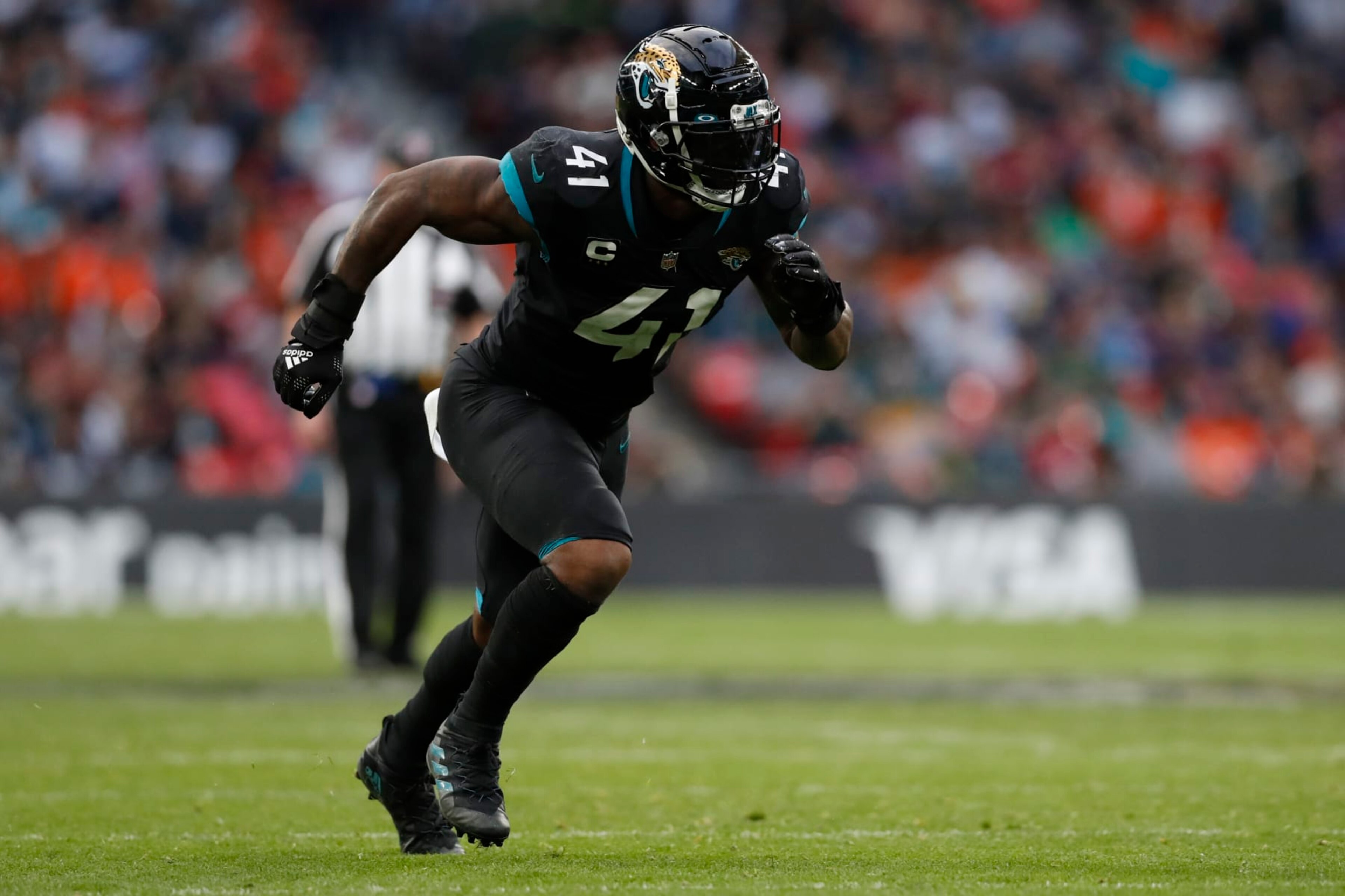 Jacksonville Jaguars linebacker Josh Allen (41) in action during an NFL football game against the Denver Broncos at Wembley Stadium in London, Sunday, Oct. 30, 2022. The Denver Broncos defeated the Jacksonville Jaguars 21-17. (AP Photo/Steve Luciano)