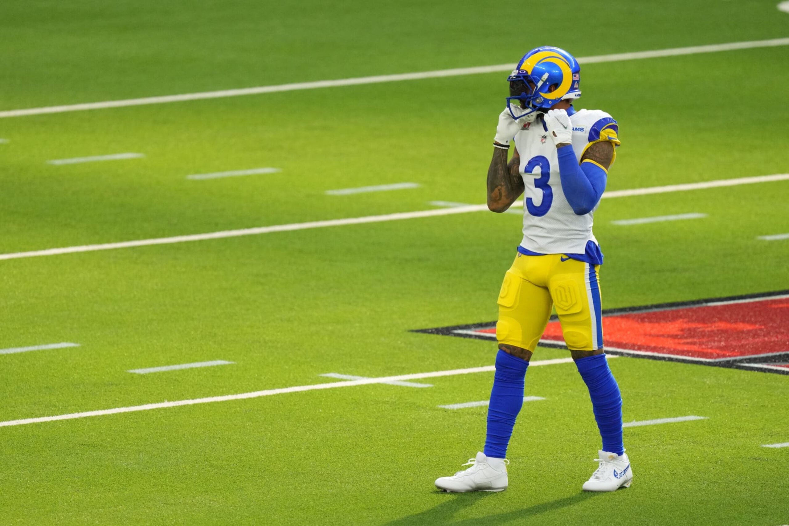 INGLEWOOD, CALIFORNIA - FEBRUARY 13: Odell Beckham Jr. #3 of the Los Angeles Rams warms up prior to the NFL Super Bowl LVI football game against the Cincinnati Bengals at SoFi Stadium on February 13, 2022 in Inglewood, California. (Photo by Cooper Neill/Getty Images) INGLEWOOD, CALIFORNIA - FEBRUARY 13: Odell Beckham Jr. #3 of the Los Angeles Rams warms up prior to the NFL Super Bowl LVI football game against the Cincinnati Bengals at SoFi Stadium on February 13, 2022 in Inglewood, California. (Photo by Cooper Neill/Getty Images)