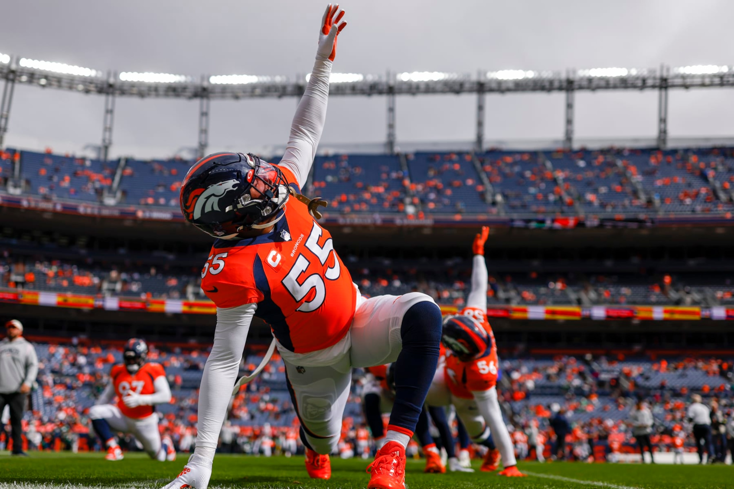 DENVER, COLORADO - OCTOBER 23: Bradley Chubb #55 of the Denver Broncos stretches during warmups before the game against the New York Jets at Empower Field At Mile High on October 23, 2022 in Denver, Colorado. (Photo by Justin Edmonds/Getty Images) DENVER, COLORADO - OCTOBER 23: Bradley Chubb #55 of the Denver Broncos stretches during warmups before the game against the New York Jets at Empower Field At Mile High on October 23, 2022 in Denver, Colorado. (Photo by Justin Edmonds/Getty Images)