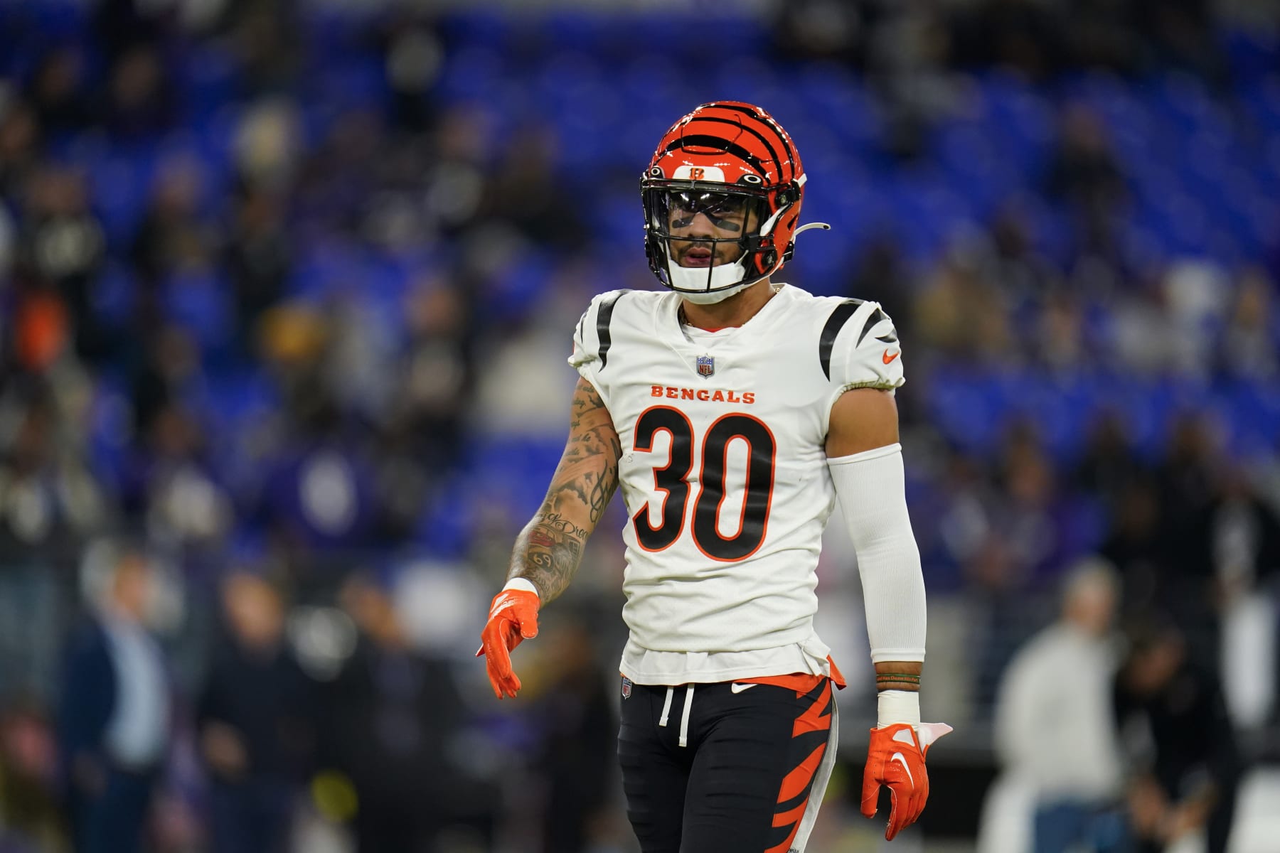 Cincinnati Bengals' Jessie Bates III warms up before an NFL football game against the Baltimore Ravens, Sunday, Oct. 9, 2022, in Baltimore. (AP Photo/Julio Cortez)