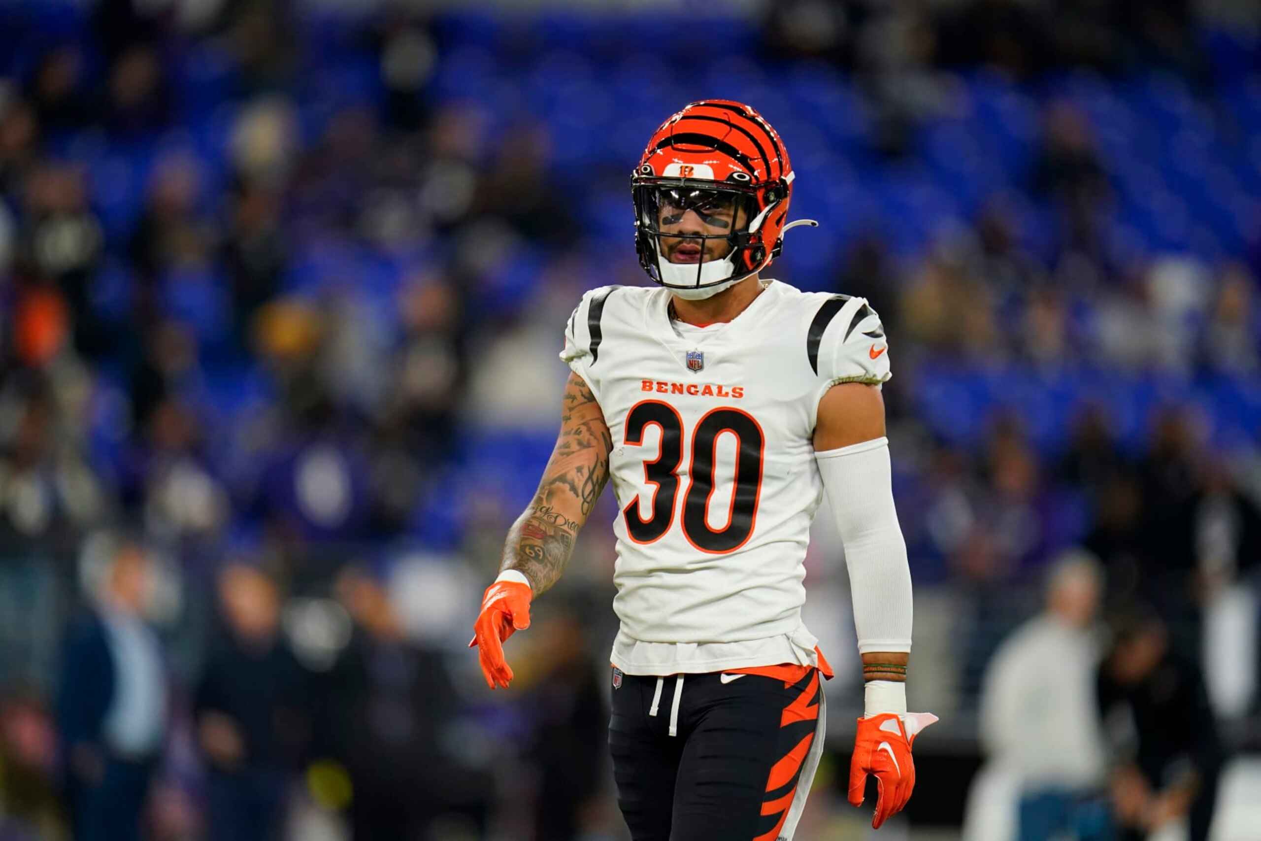 Cincinnati Bengals' Jessie Bates III warms up before an NFL football game against the Baltimore Ravens, Sunday, Oct. 9, 2022, in Baltimore. (AP Photo/Julio Cortez)