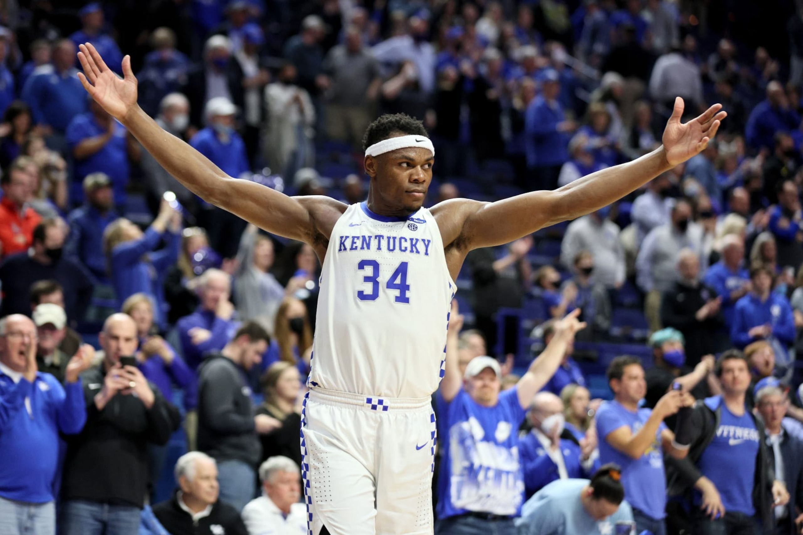 Kentucky's Oscar Tshiebwe Kentucky's Oscar Tshiebwe