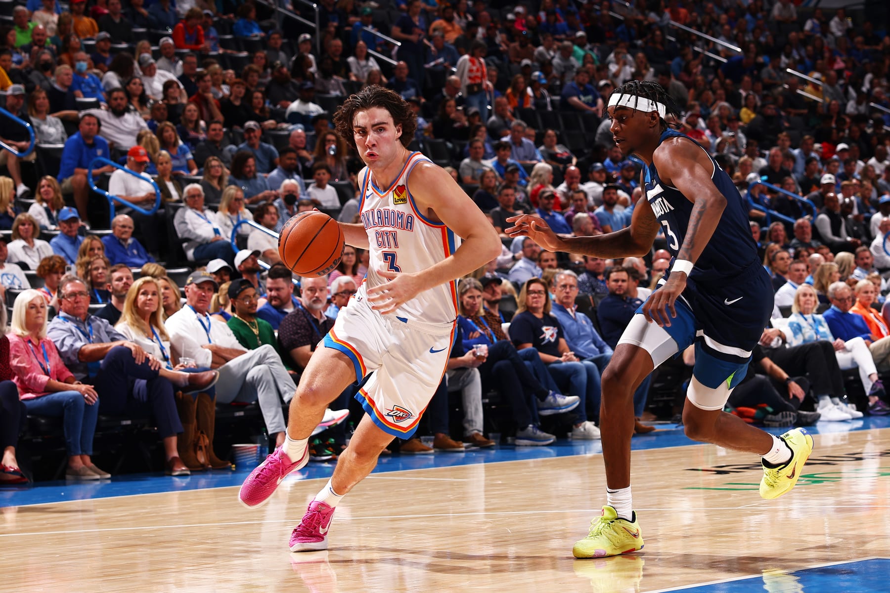 OKLAHOMA CITY, OK - OCTOBER 23: Josh Giddey #3 of the Oklahoma City Thunder drives to the basket during the game against the Minnesota Timberwolves on October 23, 2022 at Paycom Arena in Oklahoma City, Oklahoma. NOTE TO USER: User expressly acknowledges and agrees that, by downloading and or using this photograph, User is consenting to the terms and conditions of the Getty Images License Agreement. Mandatory Copyright Notice: Copyright 2022 NBAE (Photo by Zach Beeker/NBAE via Getty Images)