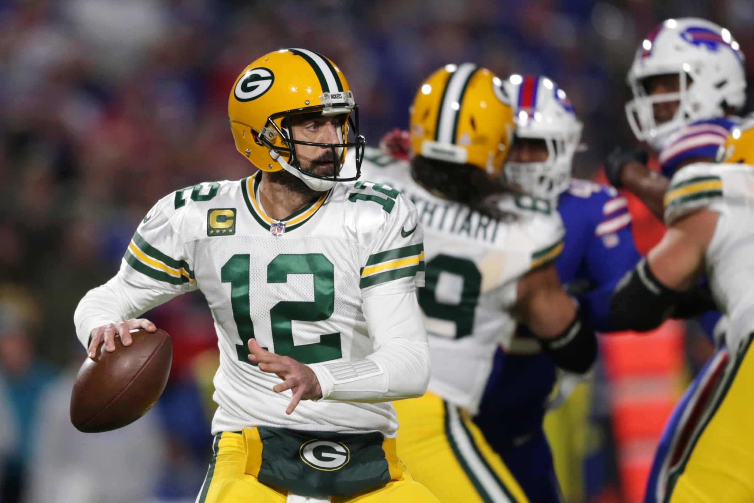 ORCHARD PARK, NEW YORK - OCTOBER 30: Aaron Rodgers #12 of the Green Bay Packers throws a pass during the first half at Highmark Stadium on October 30, 2022 in Orchard Park, New York. (Photo by Joshua Bessex/Getty Images)