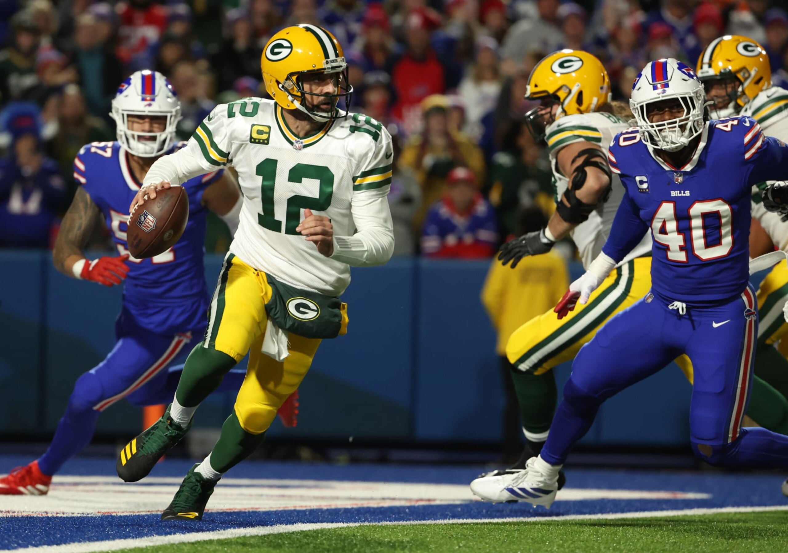 ORCHARD PARK, NEW YORK - OCTOBER 30: Aaron Rodgers #12 of the Green Bay Packers looks to pass during the fourth quarter against the Buffalo Bills at Highmark Stadium on October 30, 2022 in Orchard Park, New York. (Photo by Timothy T Ludwig/Getty Images) ORCHARD PARK, NEW YORK - OCTOBER 30: Aaron Rodgers #12 of the Green Bay Packers looks to pass during the fourth quarter against the Buffalo Bills at Highmark Stadium on October 30, 2022 in Orchard Park, New York. (Photo by Timothy T Ludwig/Getty Images)