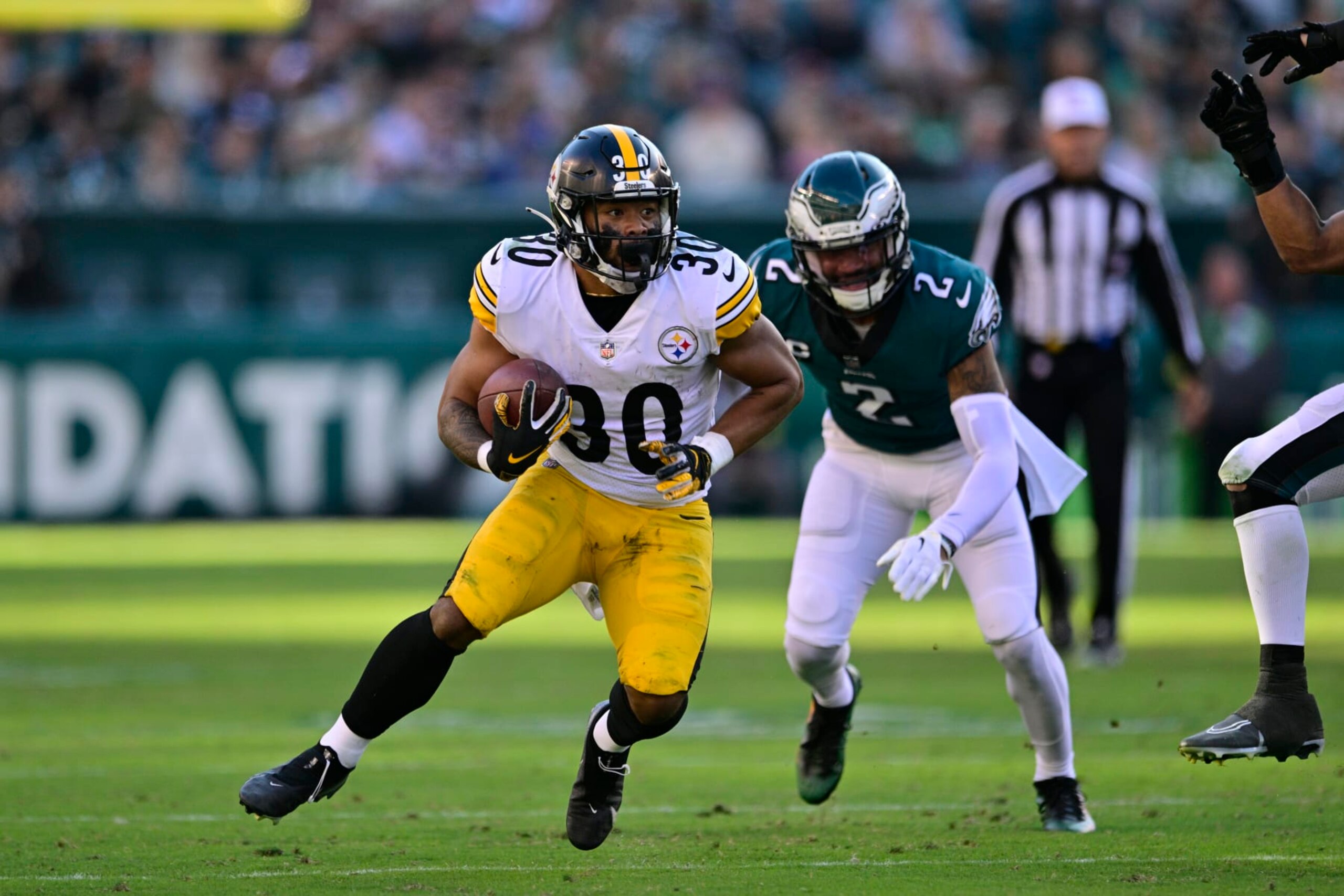 Pittsburgh Steelers running back Jaylen Warren (30) runs the ball during an NFL football game against the Philadelphia Eagles, Sunday, Oct. 30, 2022, in Philadelphia. (AP Photo/Derik Hamilton) Pittsburgh Steelers running back Jaylen Warren (30) runs the ball during an NFL football game against the Philadelphia Eagles, Sunday, Oct. 30, 2022, in Philadelphia. (AP Photo/Derik Hamilton)